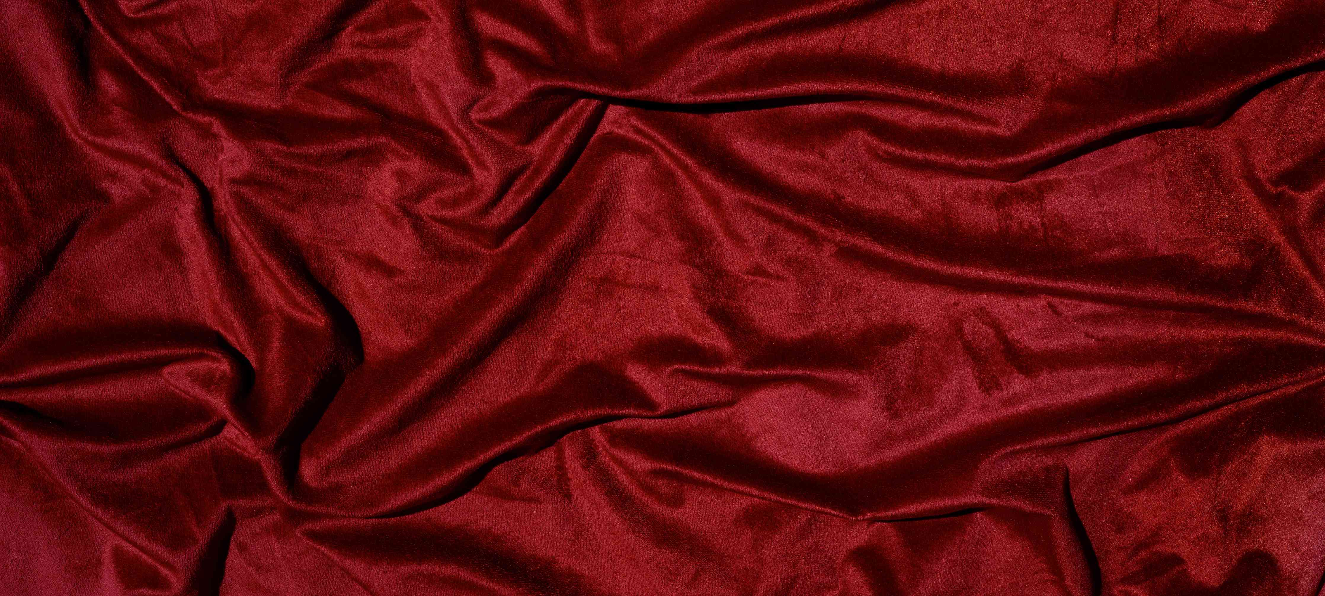 Wandverkleidung Wohnzimmer-Rote Satin Seide