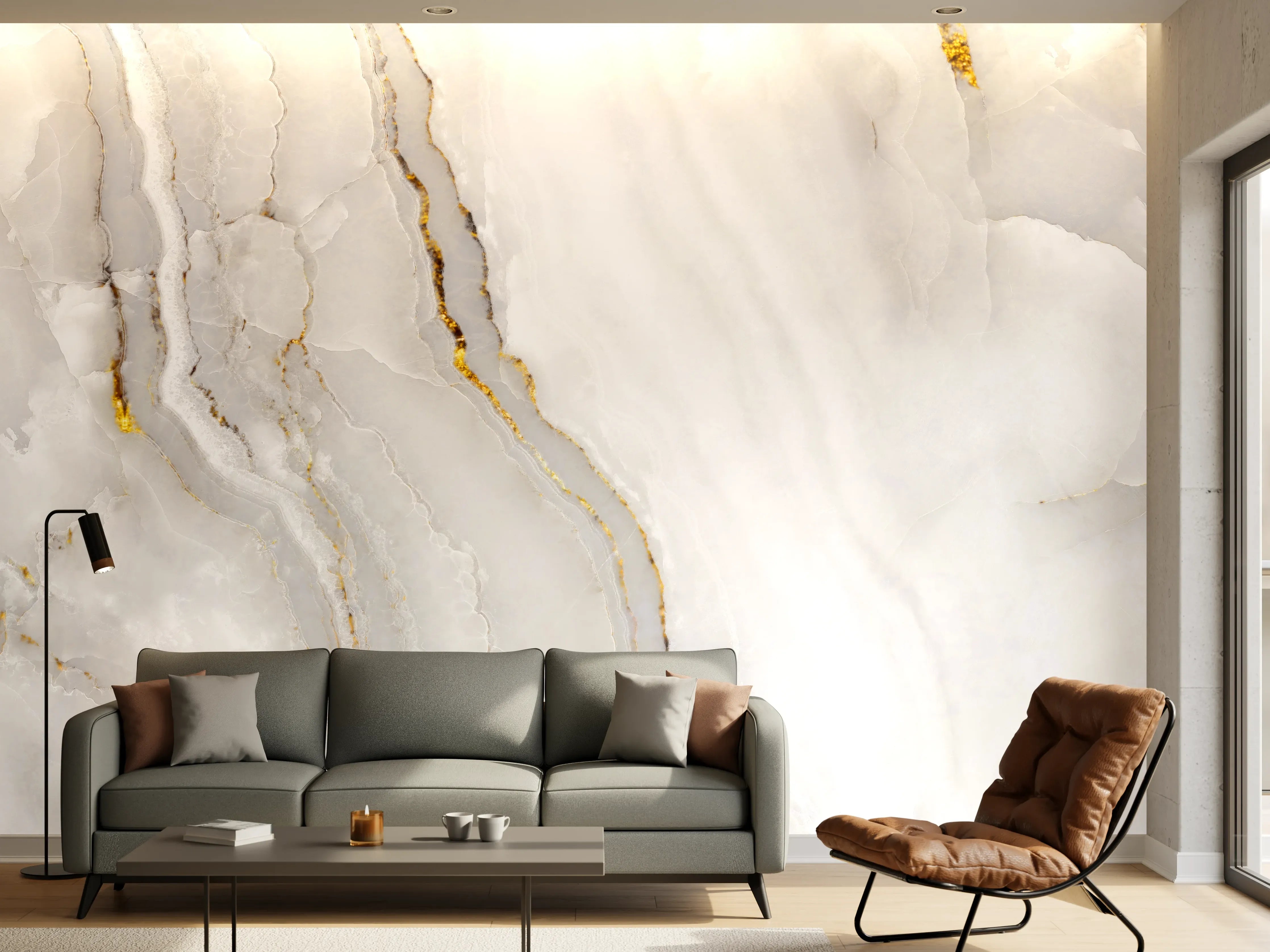 Wandverkleidung Wohnzimmer - Statuario Marmor mit goldenen Akzenten