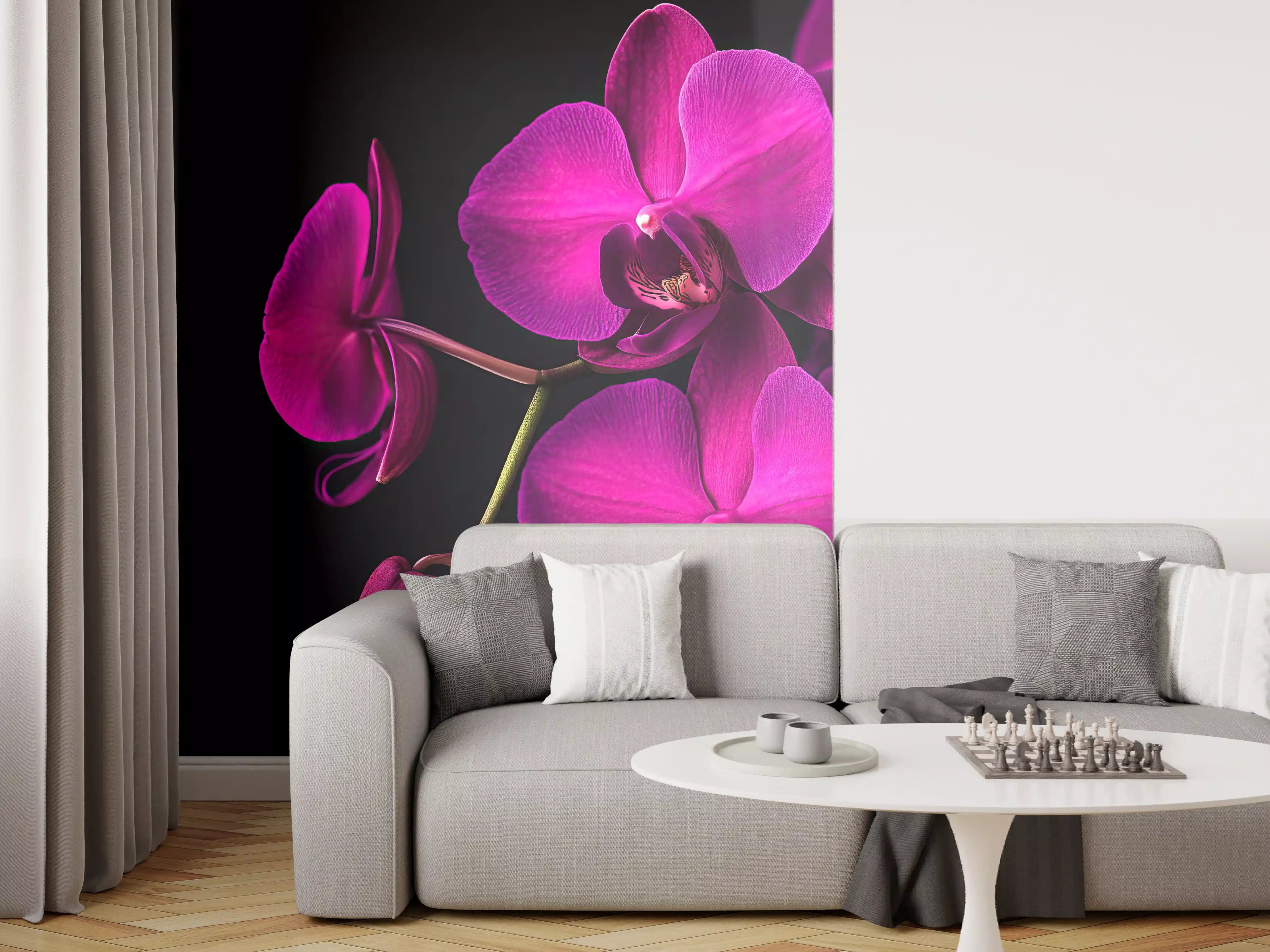 Wandverkleidung Wohnzimmer - Violette Orchideen auf Schwarz