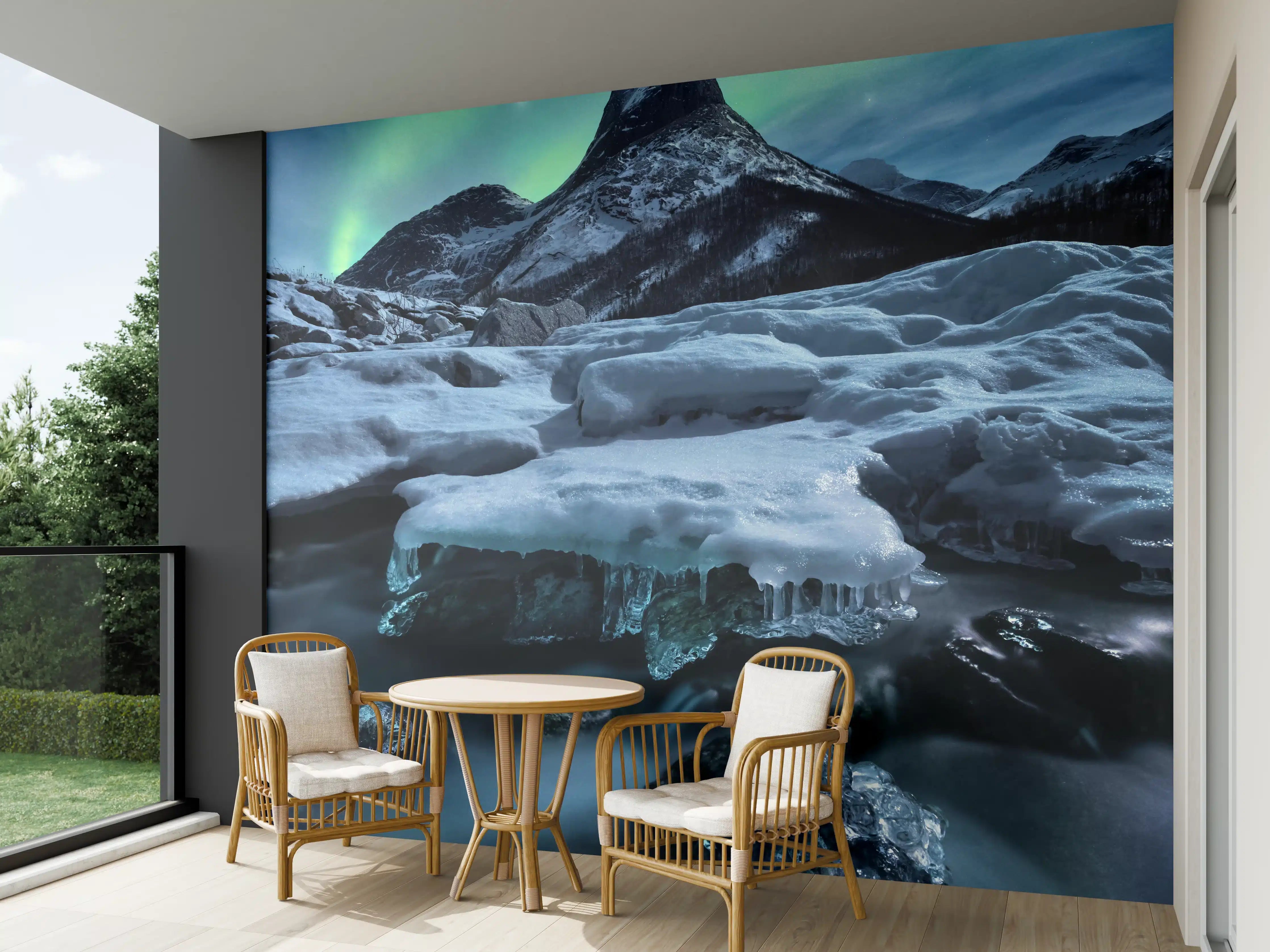 Wandverkleidung außen - Aurora über Eisbergspitze