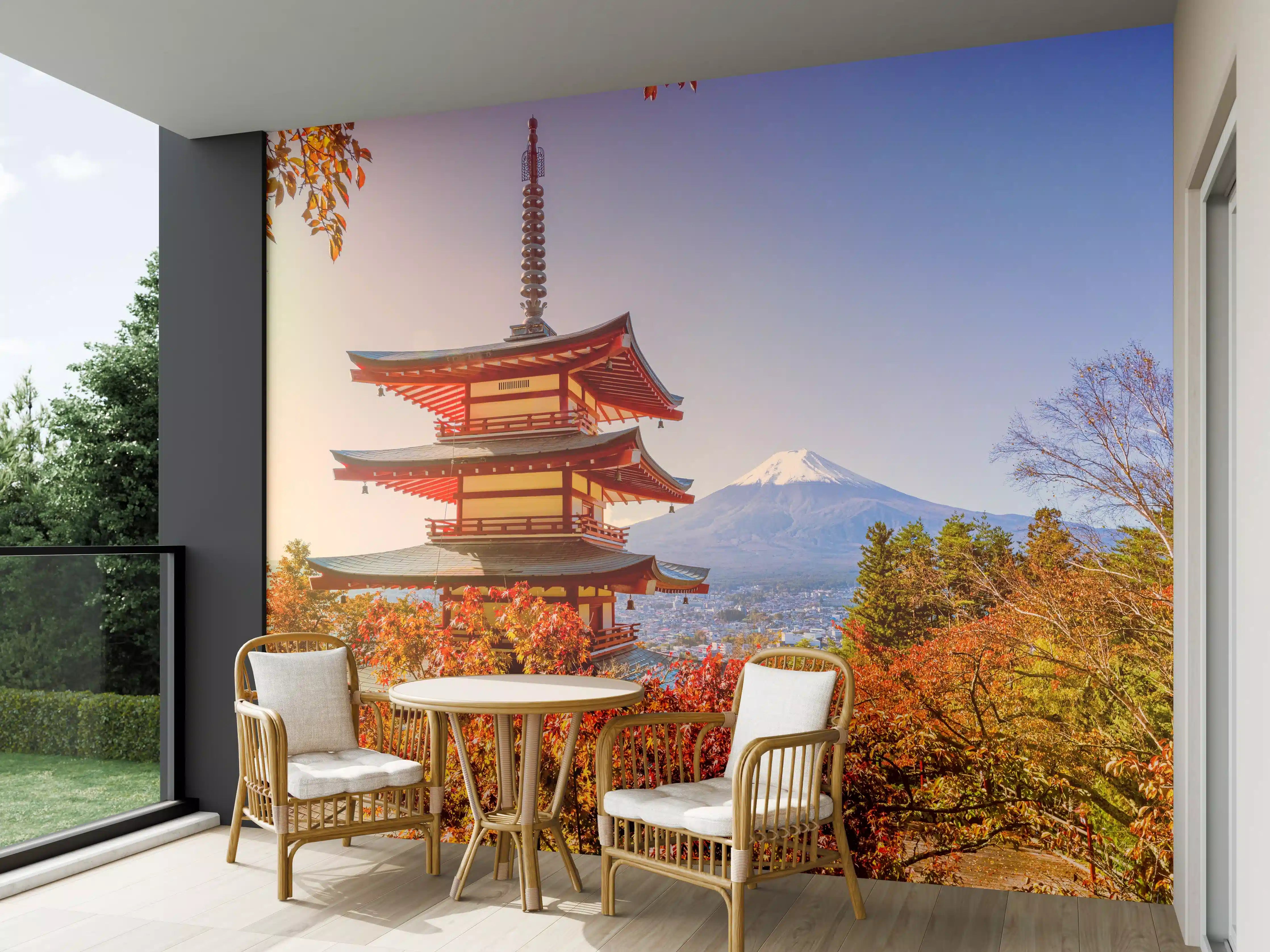 Wandverkleidung außen - Berg Fuji und der traditionelle Chureito-Pagodenschrein