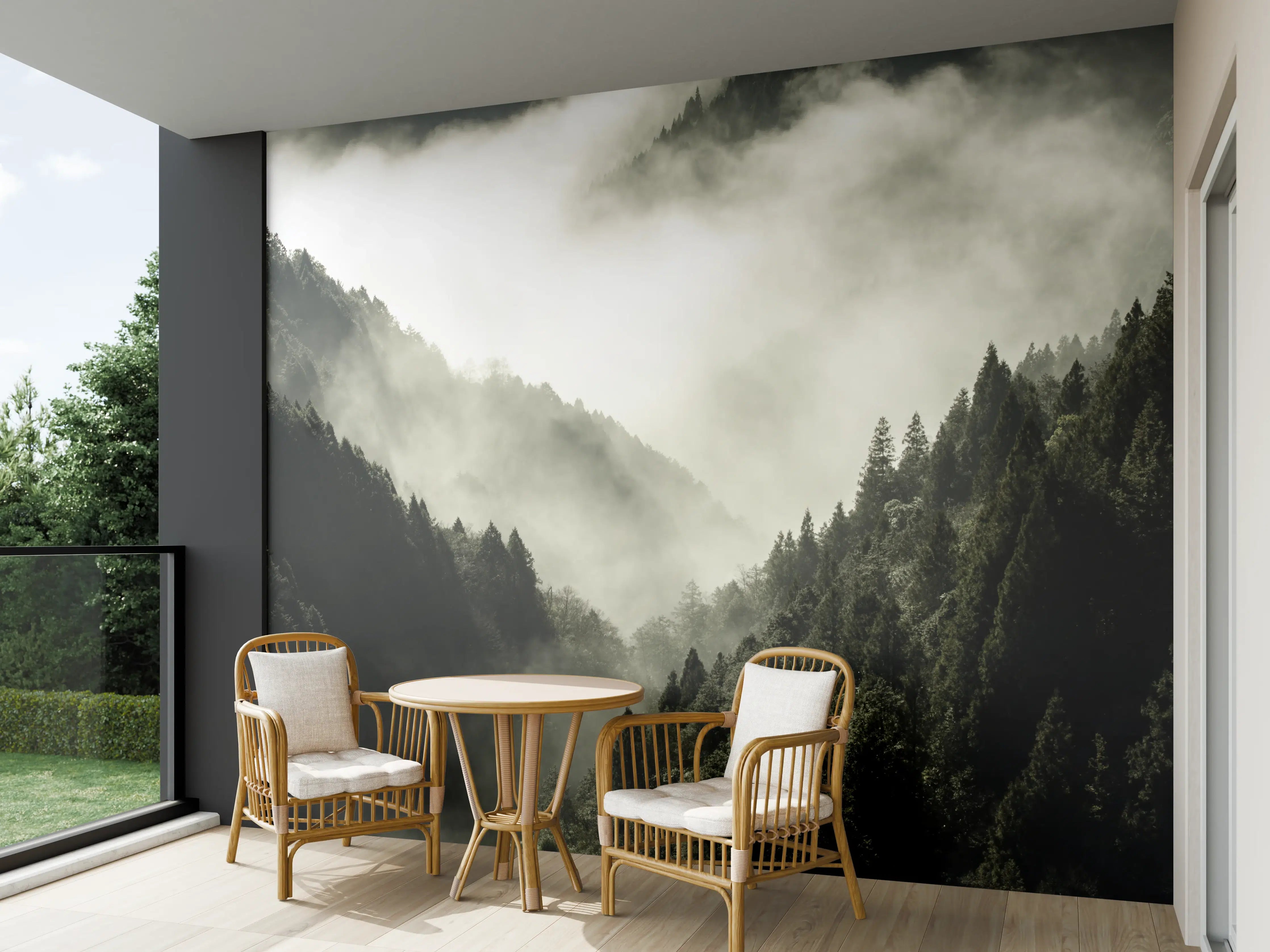 Wandverkleidung außen - Berg bedeckt in Nebel und Wolken