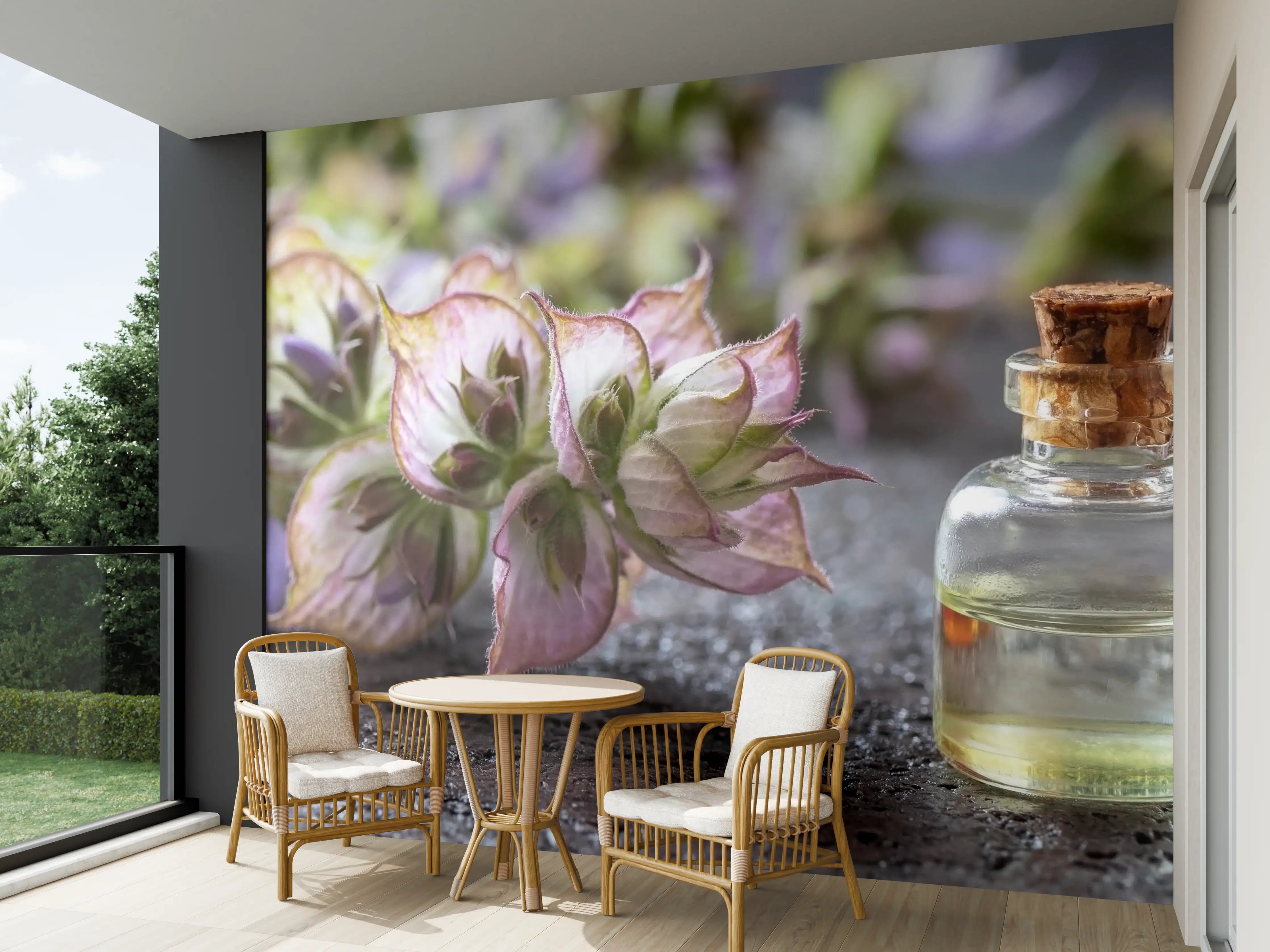 Wandverkleidung außen - Blumen und ätherische Öle in Flaschen