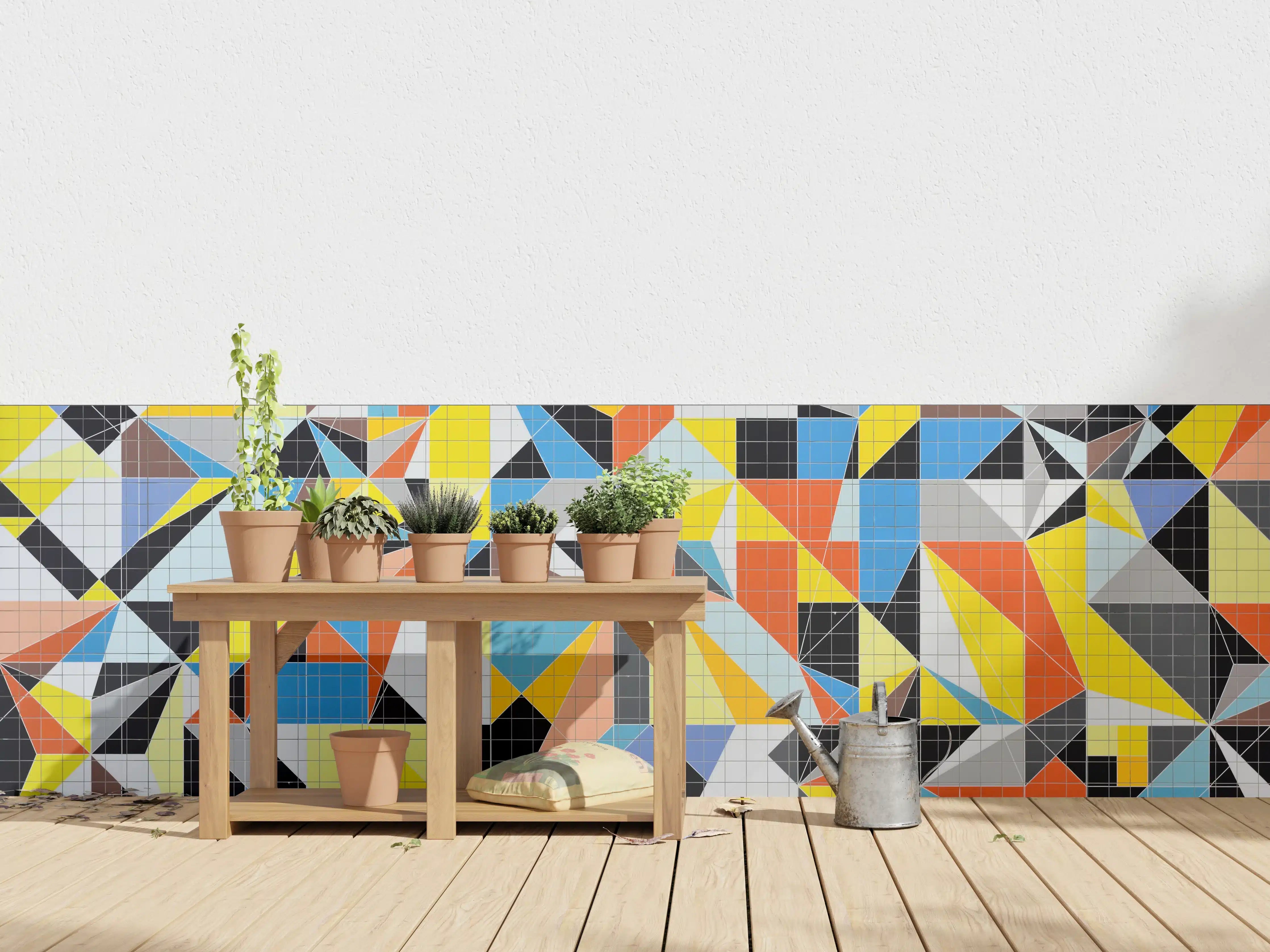 Wandverkleidung außen - Bunte geometrische Muster in Solarisationstechnik