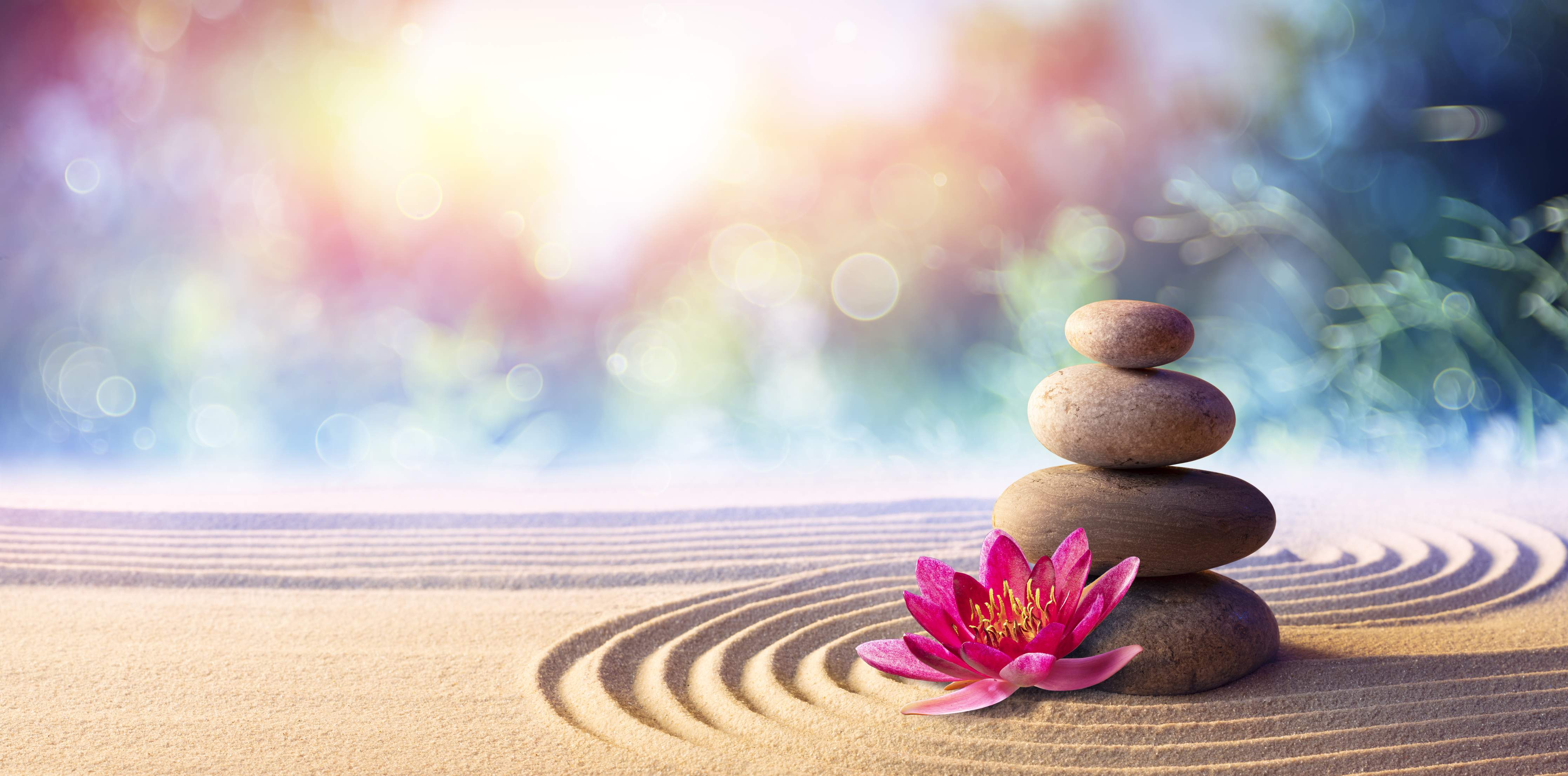 Wandverkleidung außen-Gestapelte Meditation Steine
