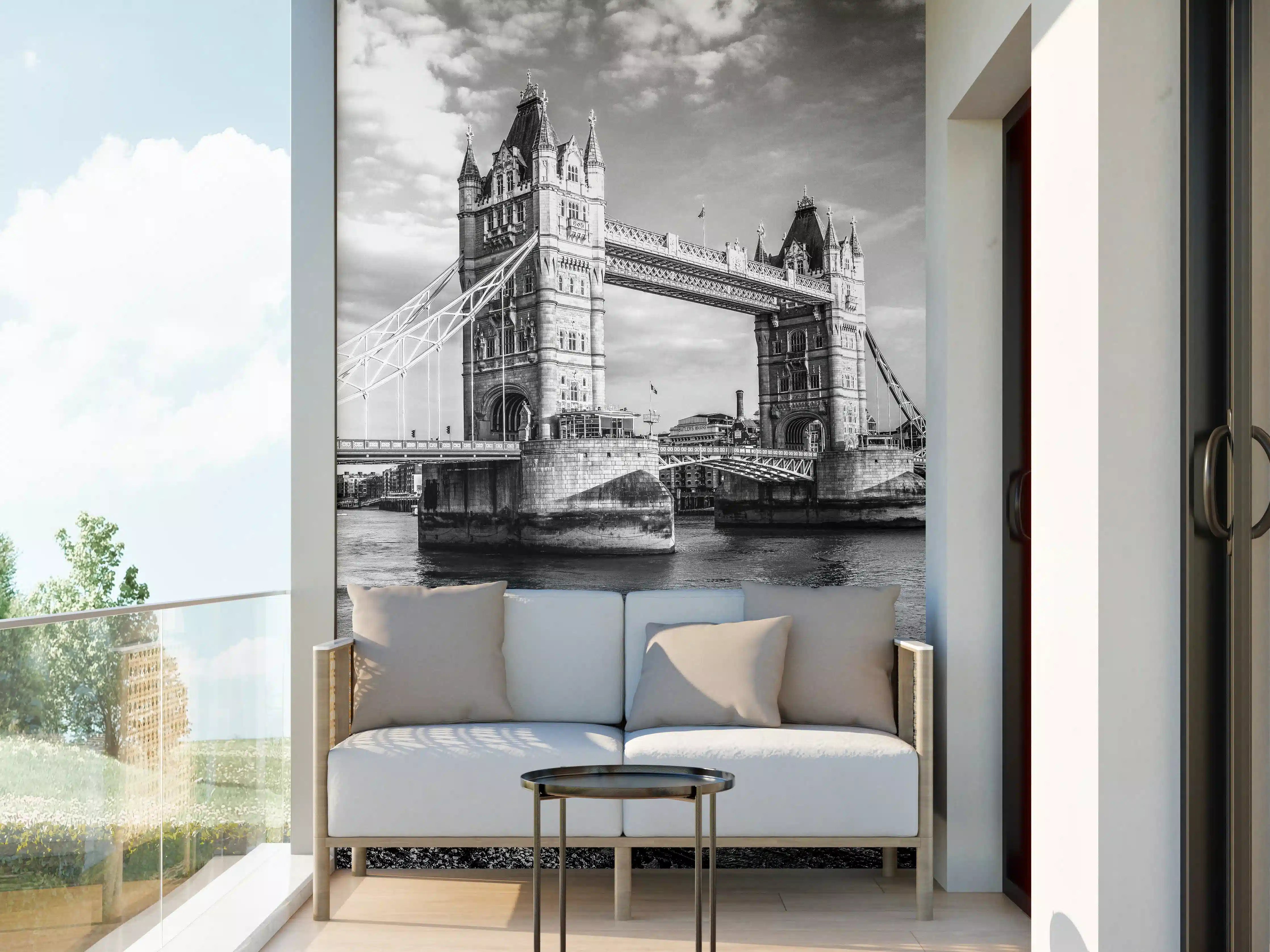 Wandverkleidung außen - Grauer Blick auf Tower Bridge