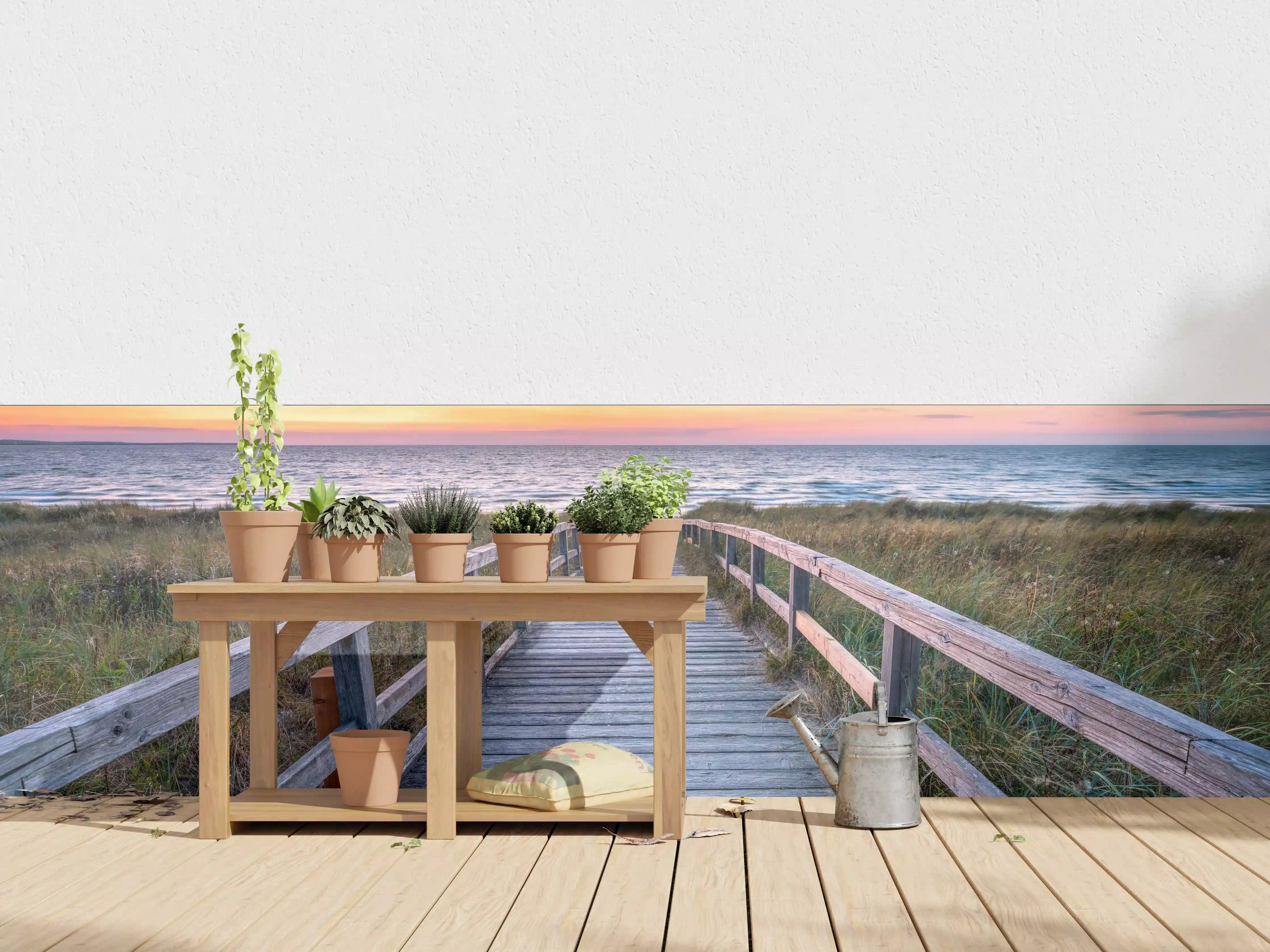 Wandverkleidung außen - Holzsteg am Strand