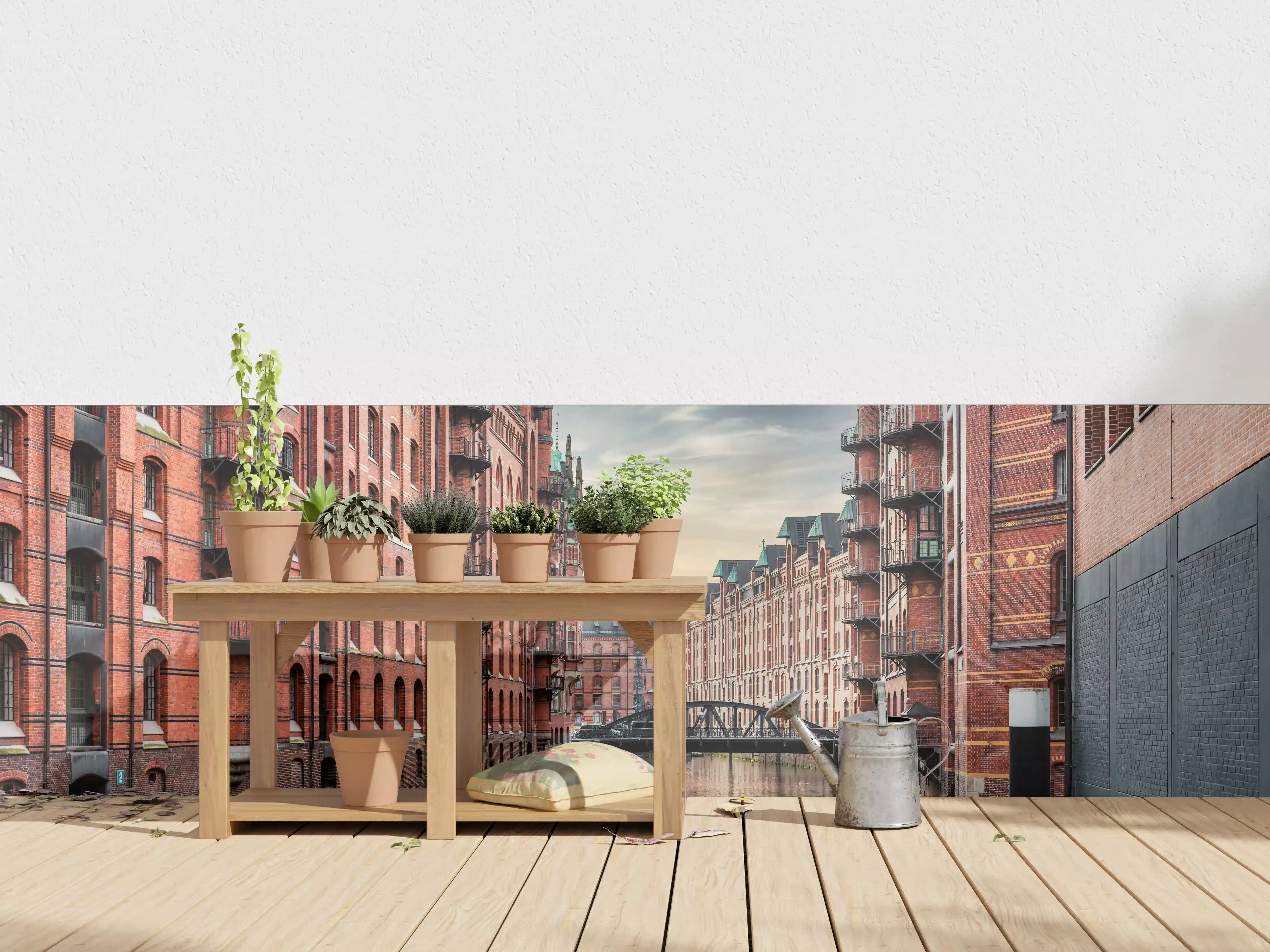Wandverkleidung außen - Kanal in der alten Speicherstadt