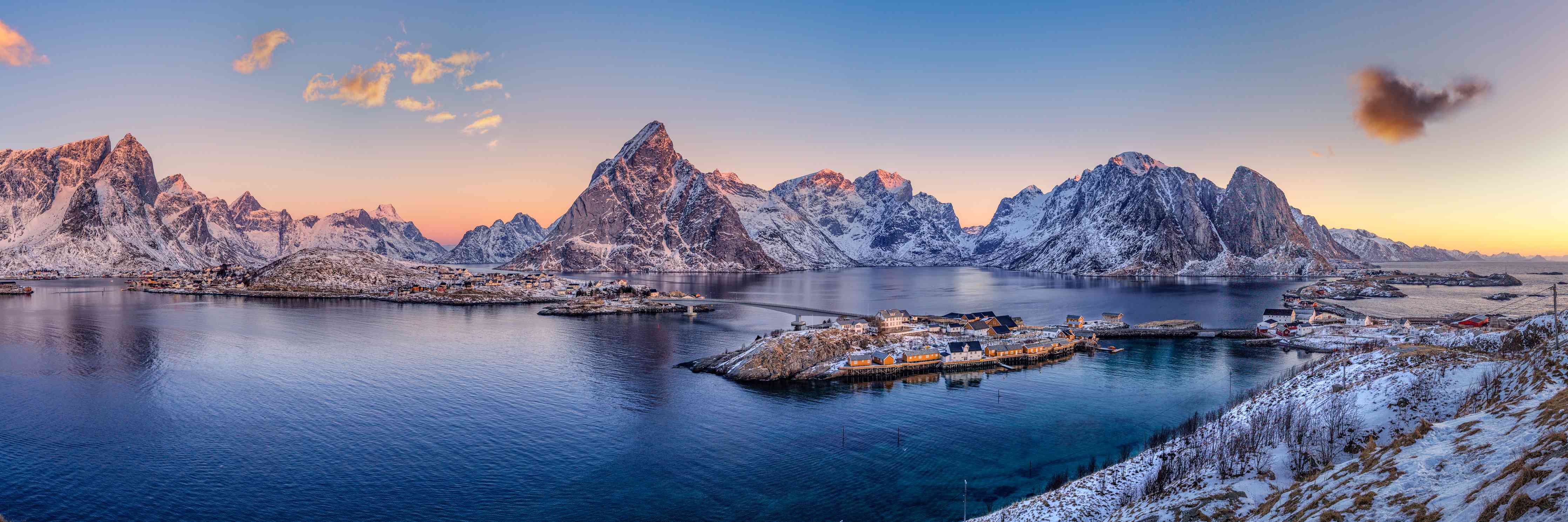 Wandverkleidung außen-Norwegen Fjord Panorama Blau-Weiß