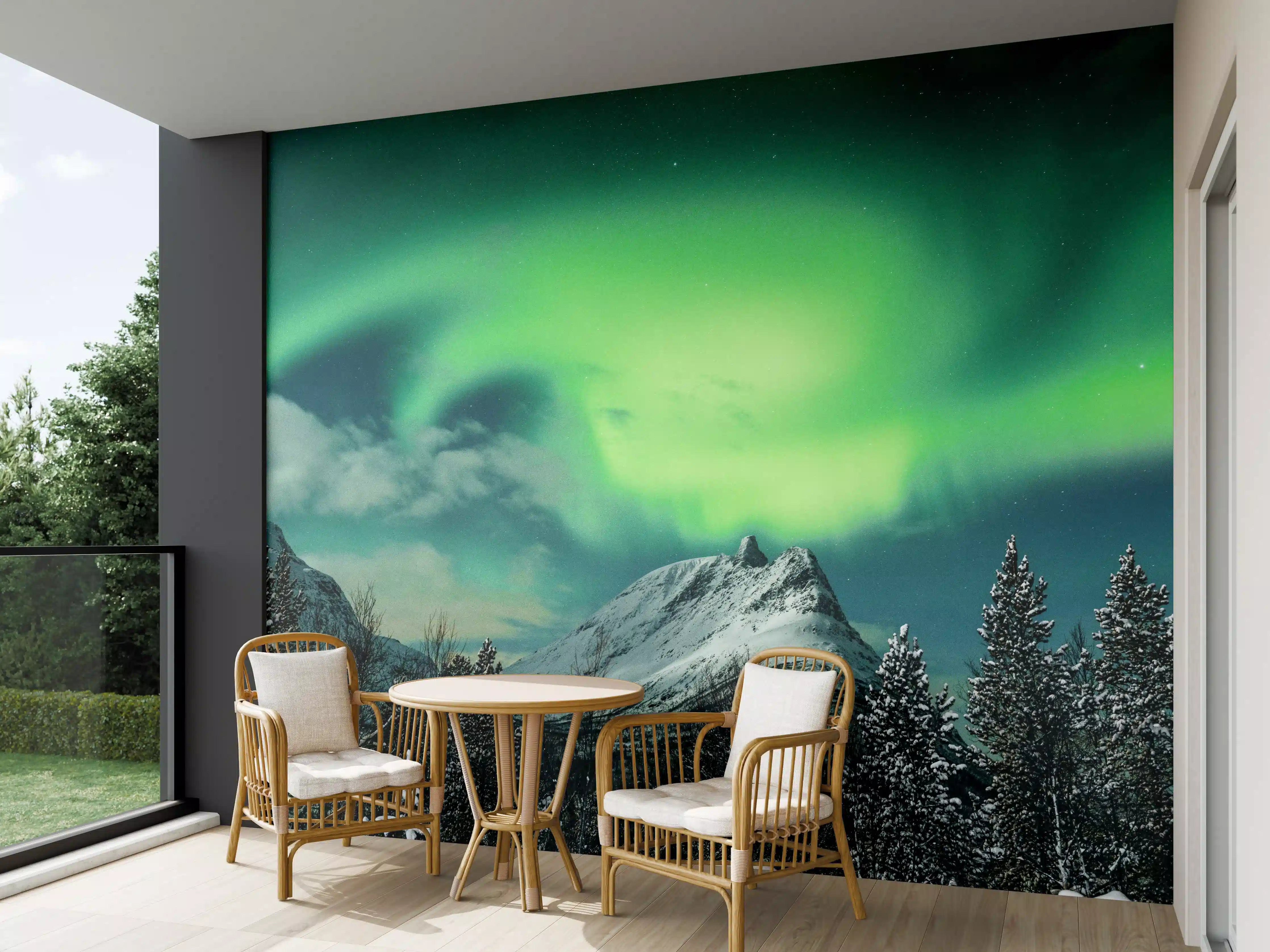 Wandverkleidung außen - Polarlichter über Berg in Nordnorwegen