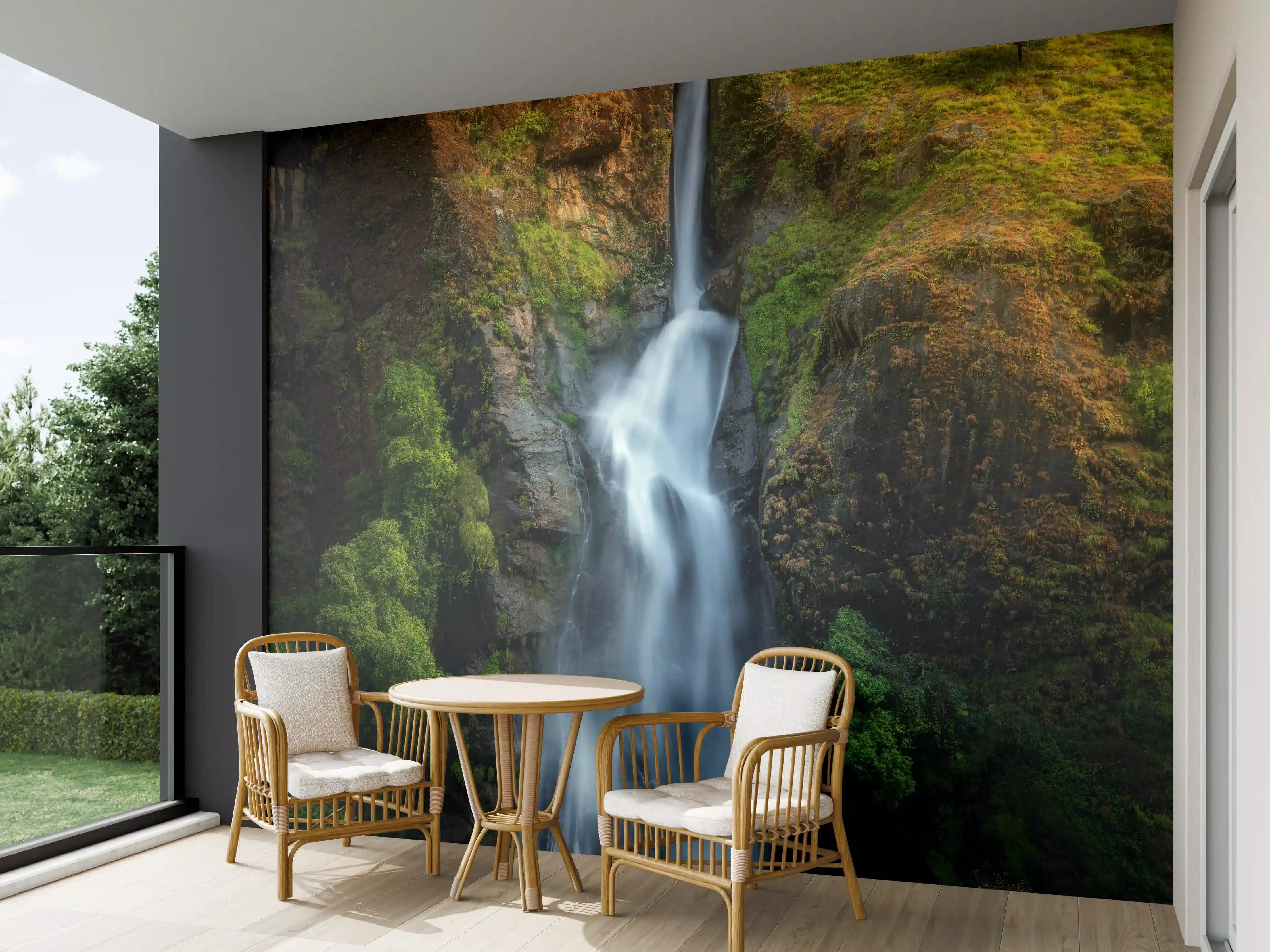 Wandverkleidung außen - Wasserfall im Wald von Nepal
