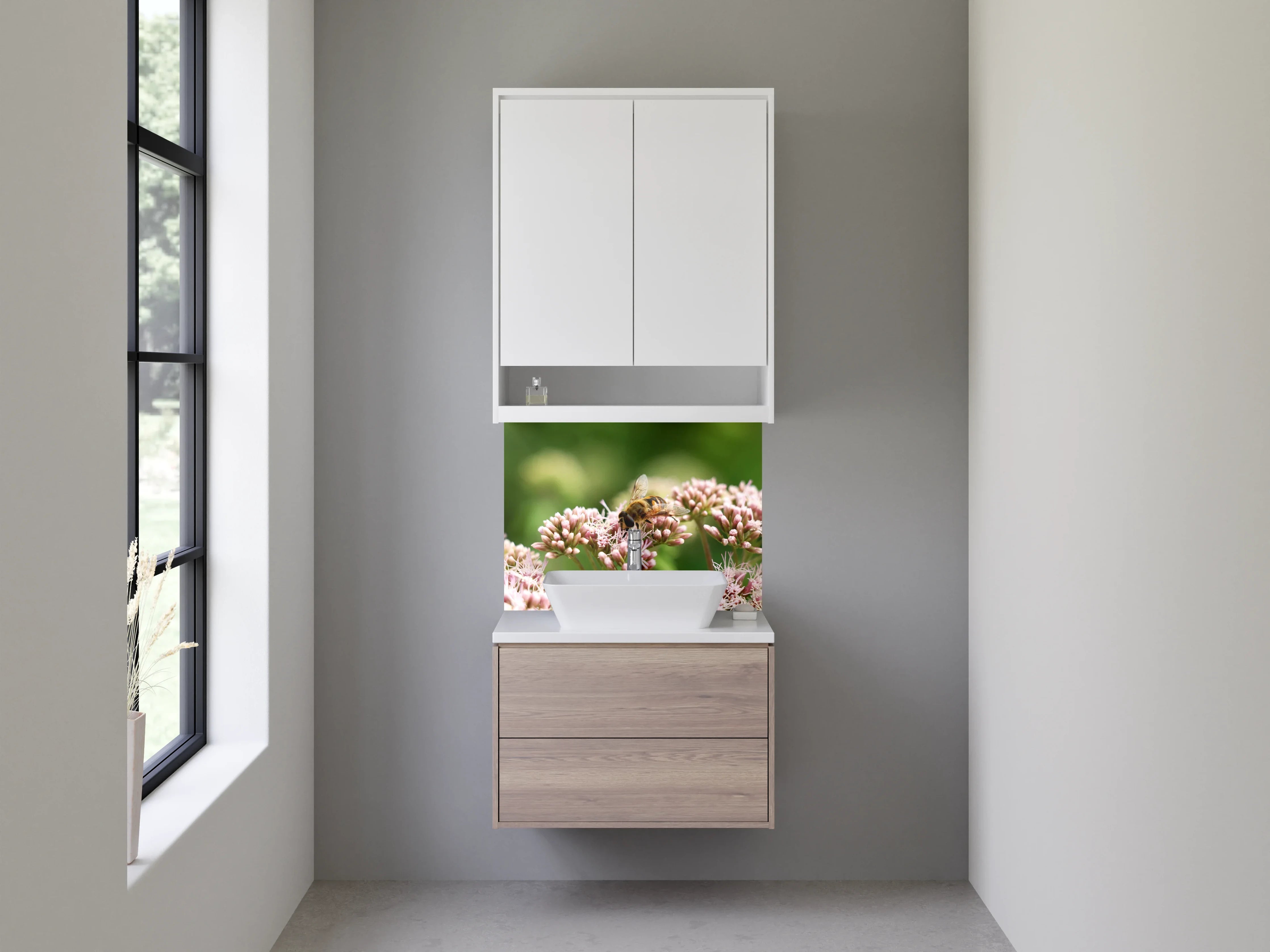 Waschbecken-Rückwand - Biene auf rosa Blüten – Naturmotiv