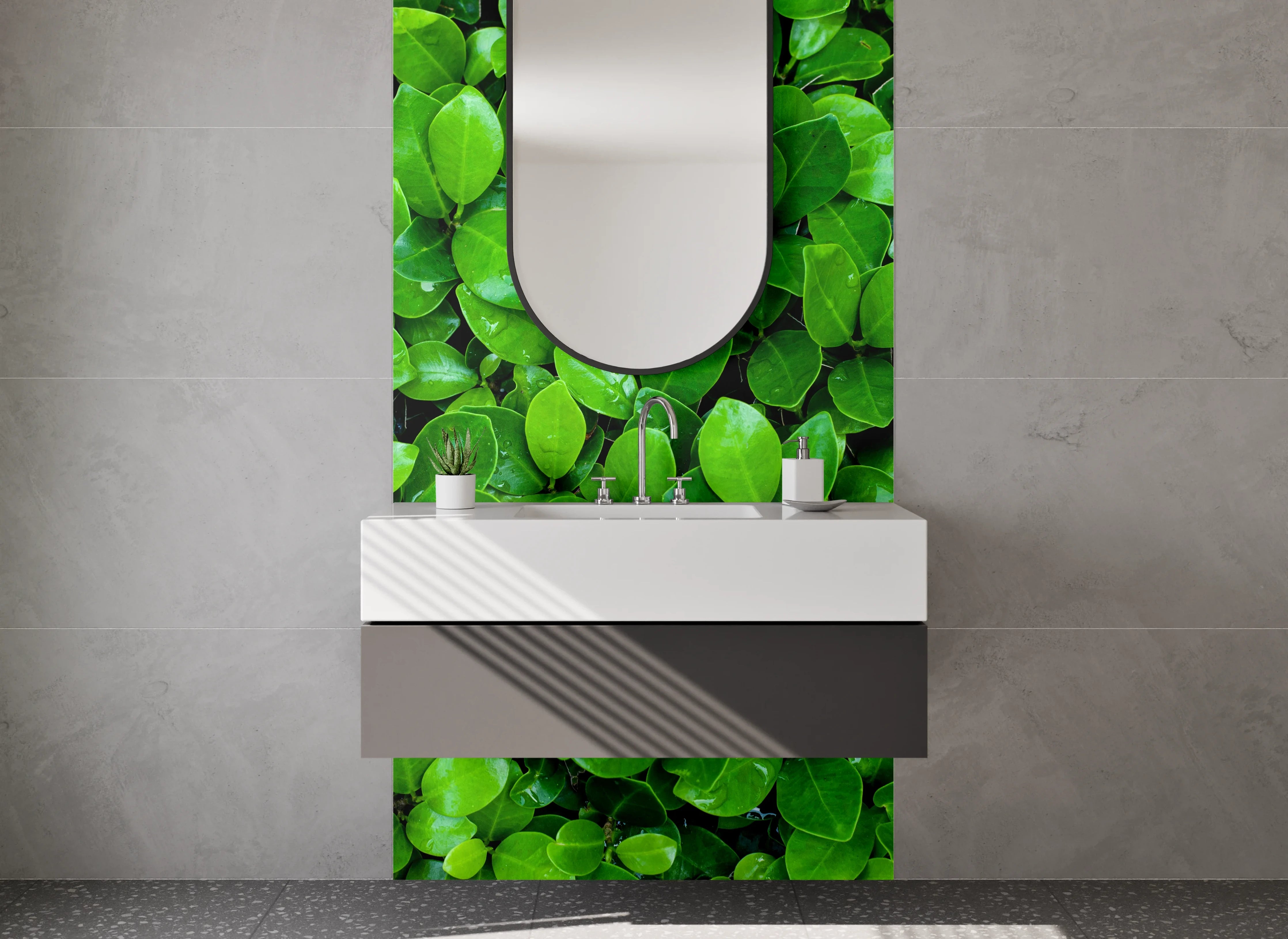 Waschbecken-Rückwand - Blattgrüne Pflanzen auf Wand – Naturmotiv