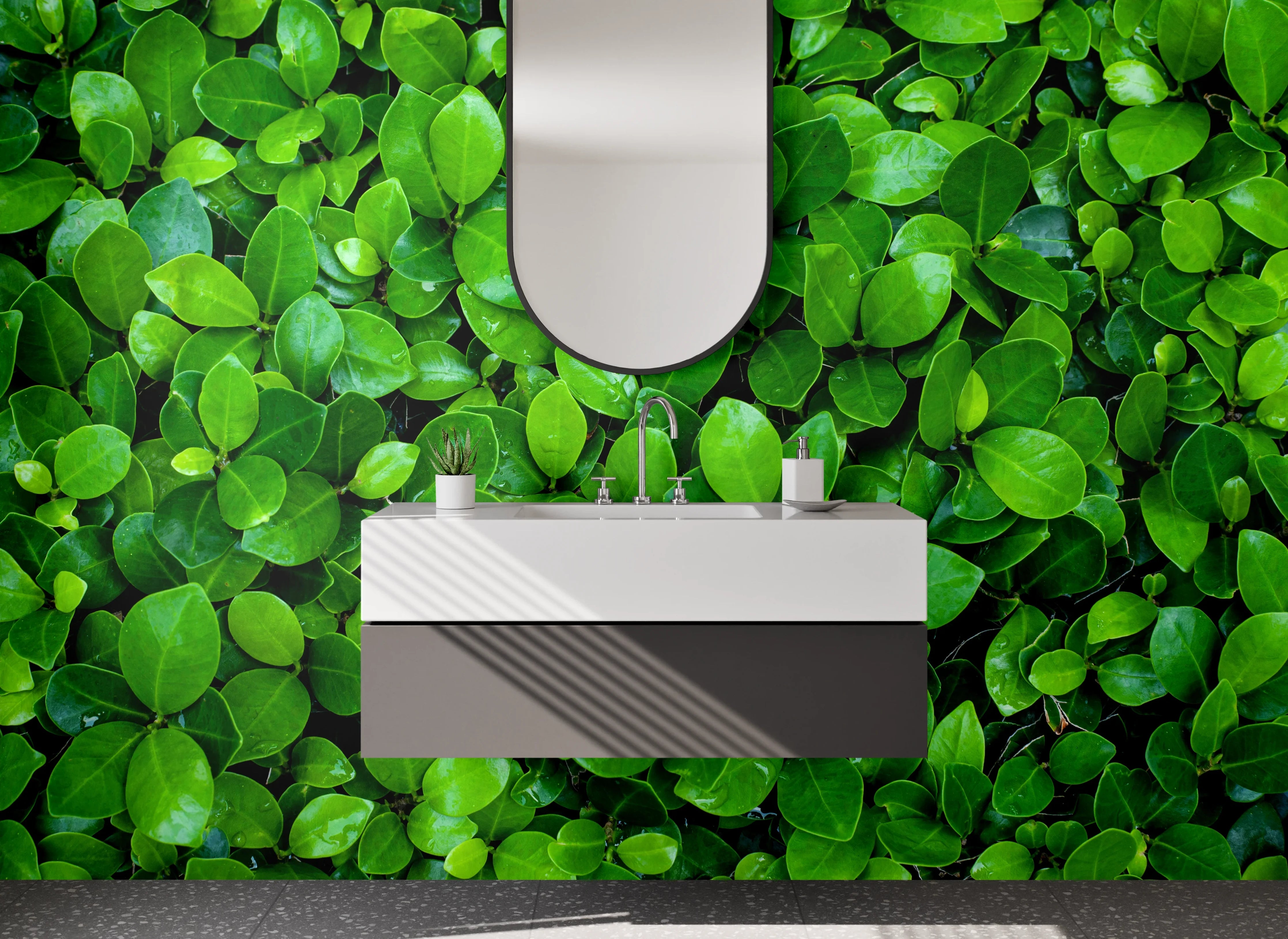 Waschbecken-Rückwand - Blattgrüne Pflanzen auf Wand – Naturmotiv