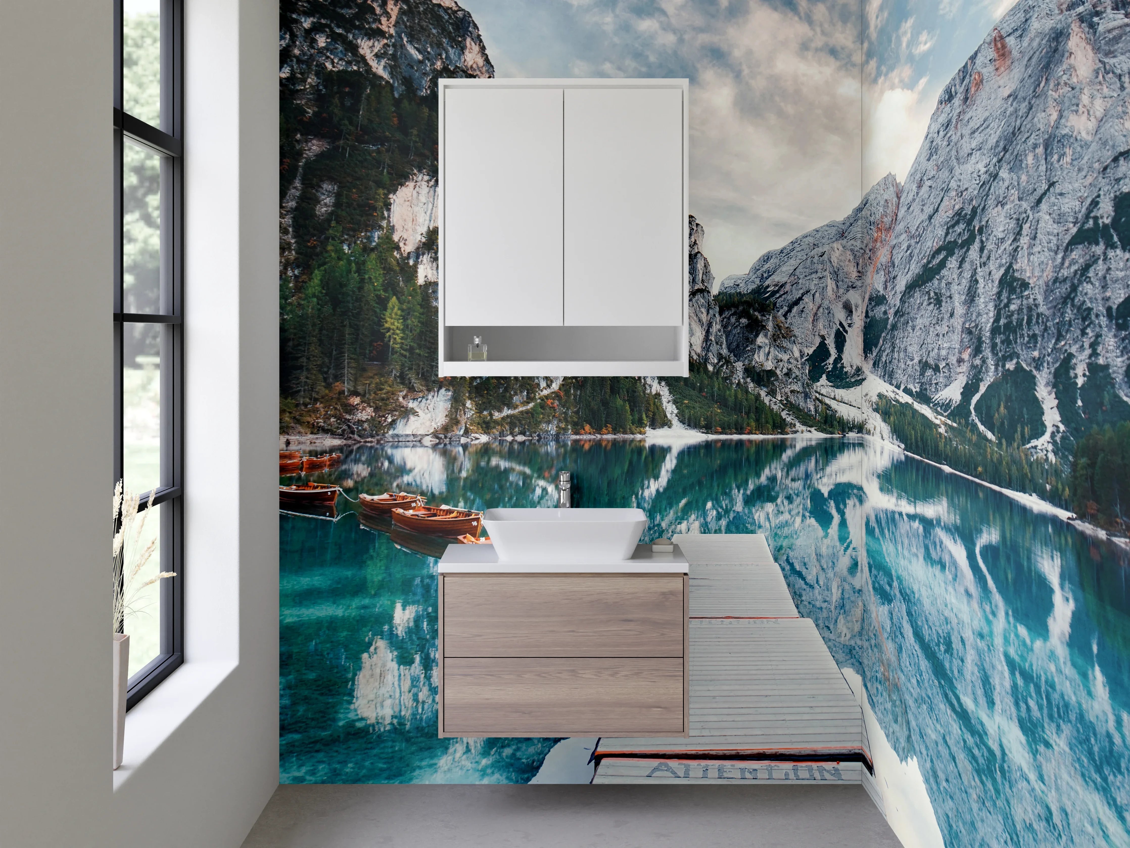Waschbecken-Rückwand - Blaue Bergsee mit Booten und Naturkulisse