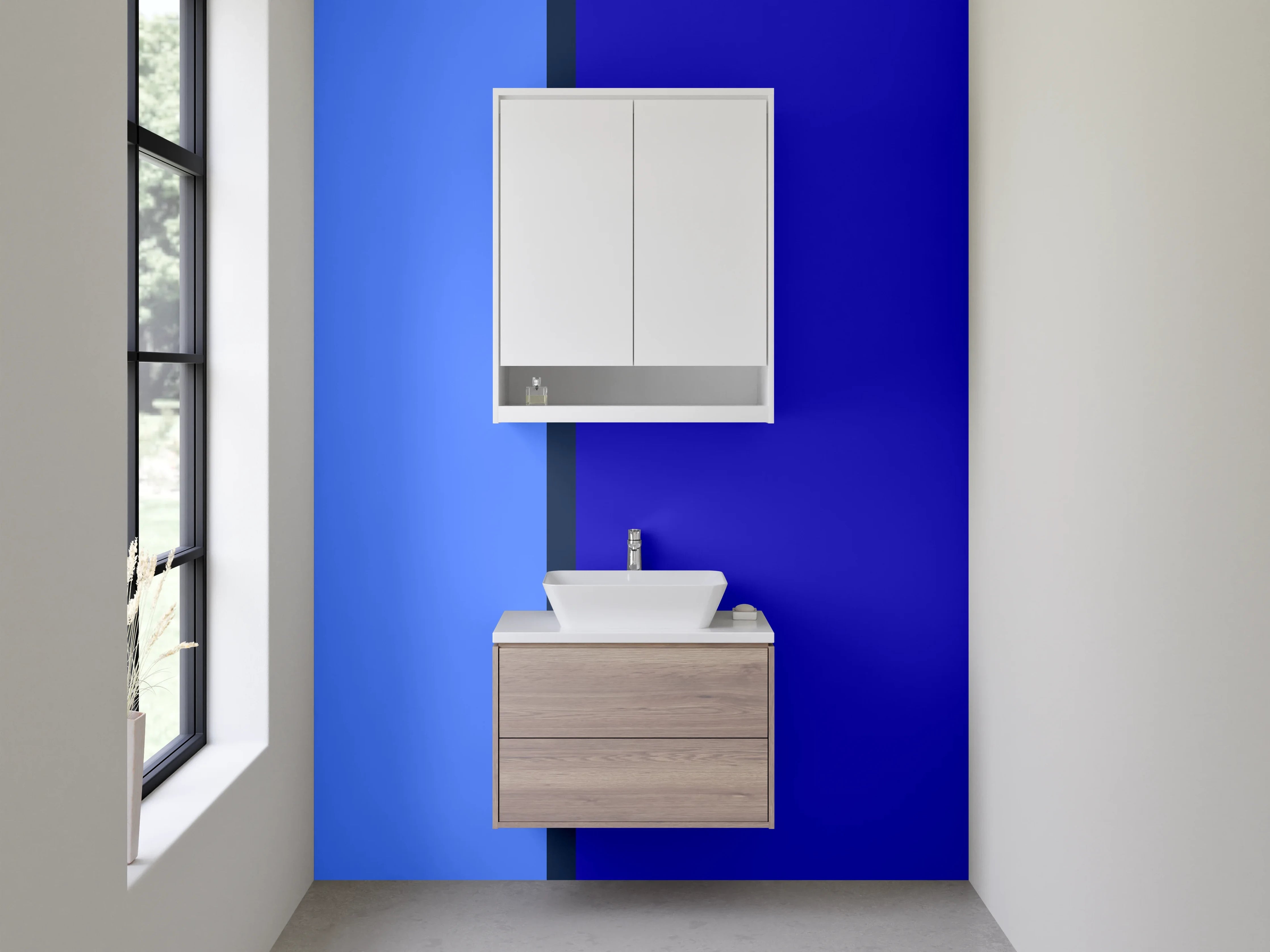 Waschbecken-Rückwand - Blaues Farbschema mit dunklen Akzenten