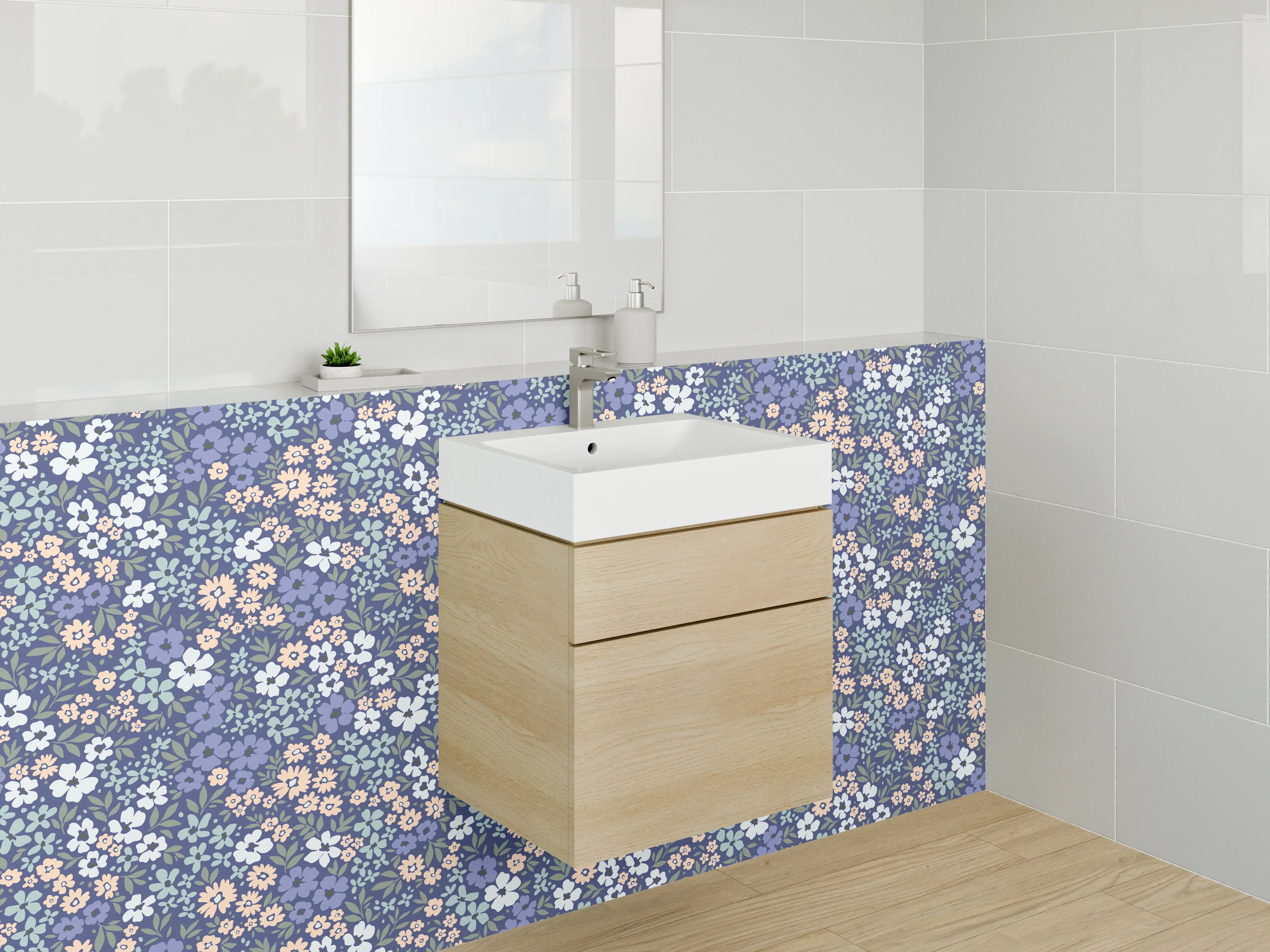 Waschbecken-Rückwand - Blumiges Retro-Muster Blau Beige Weiß