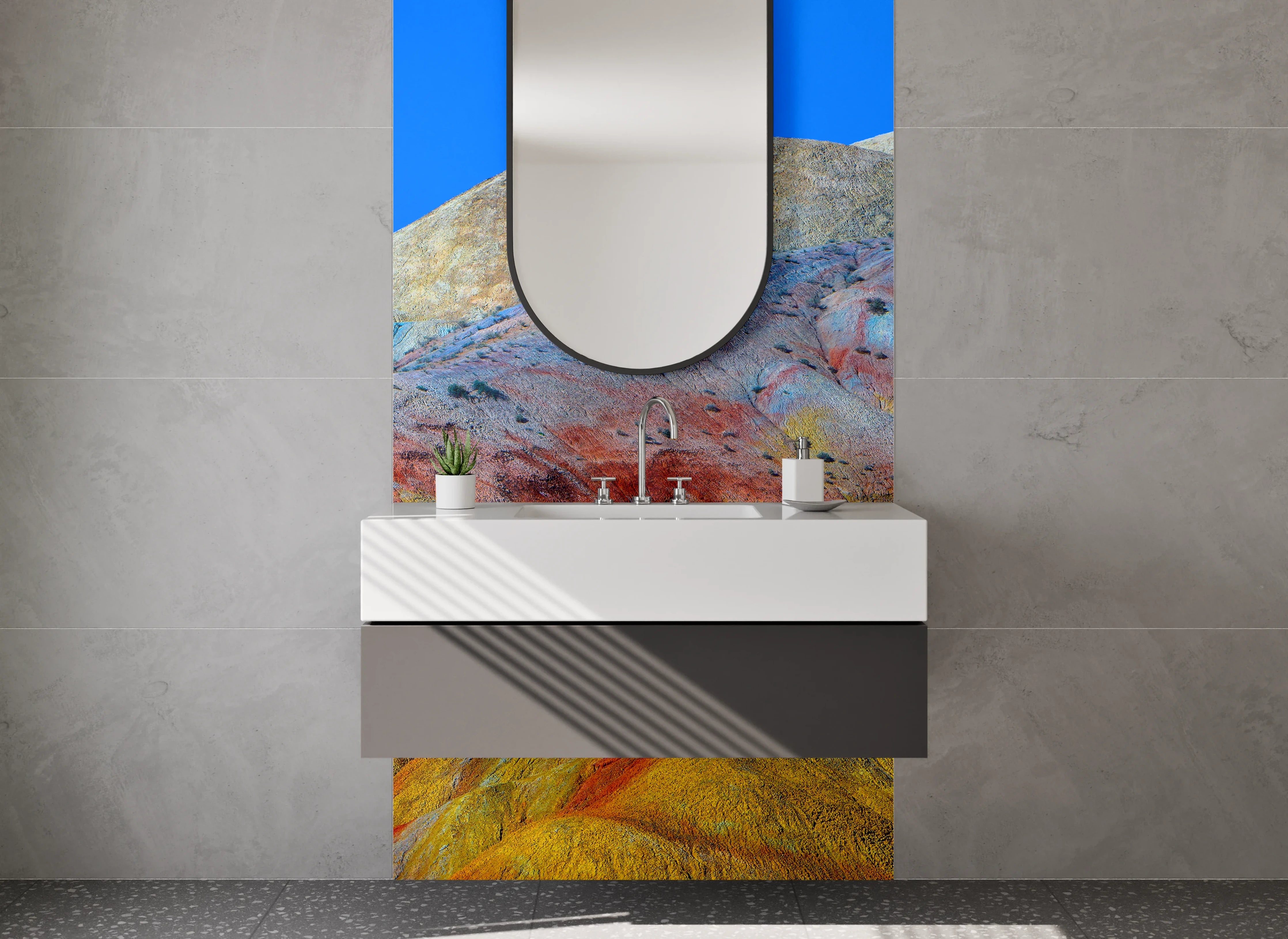 Waschbecken-Rückwand - Bunte Berglandschaft bei Sonnenlicht