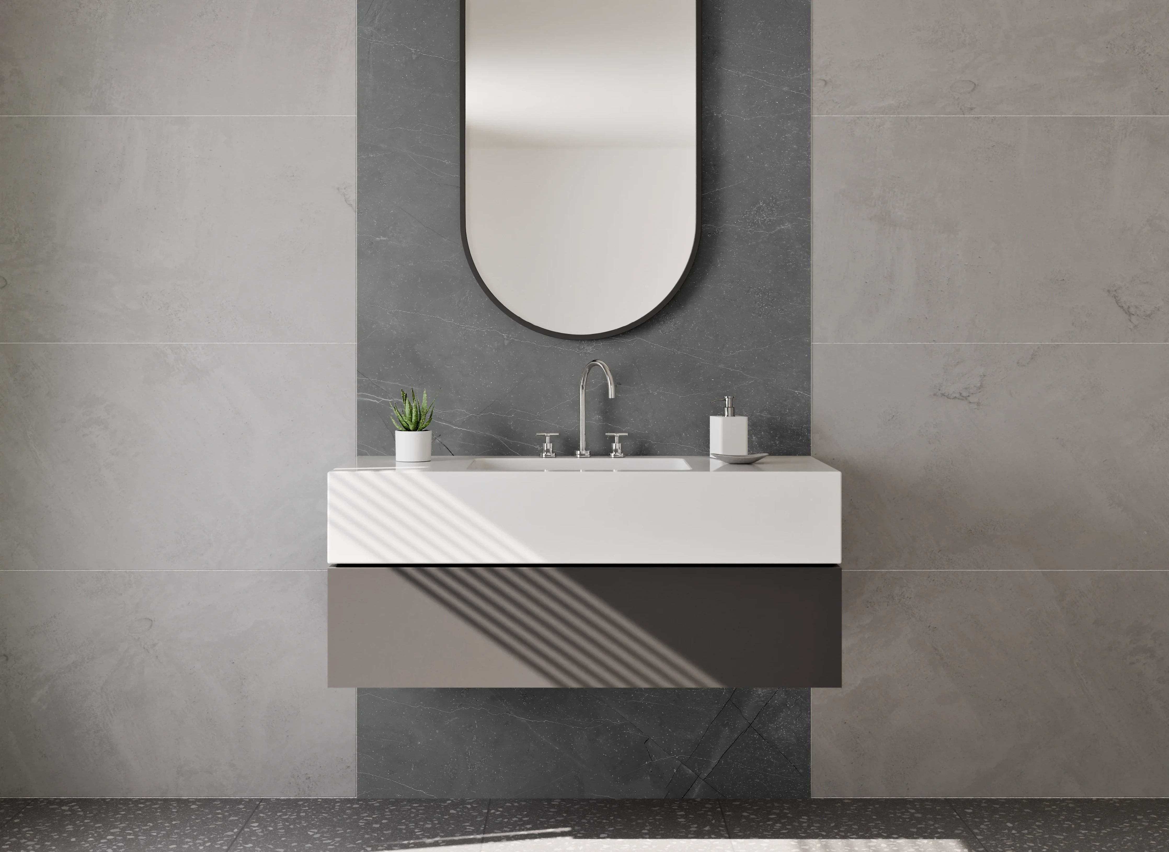 Waschbecken-Rückwand - Dunkle Betonoberfläche mit Struktur