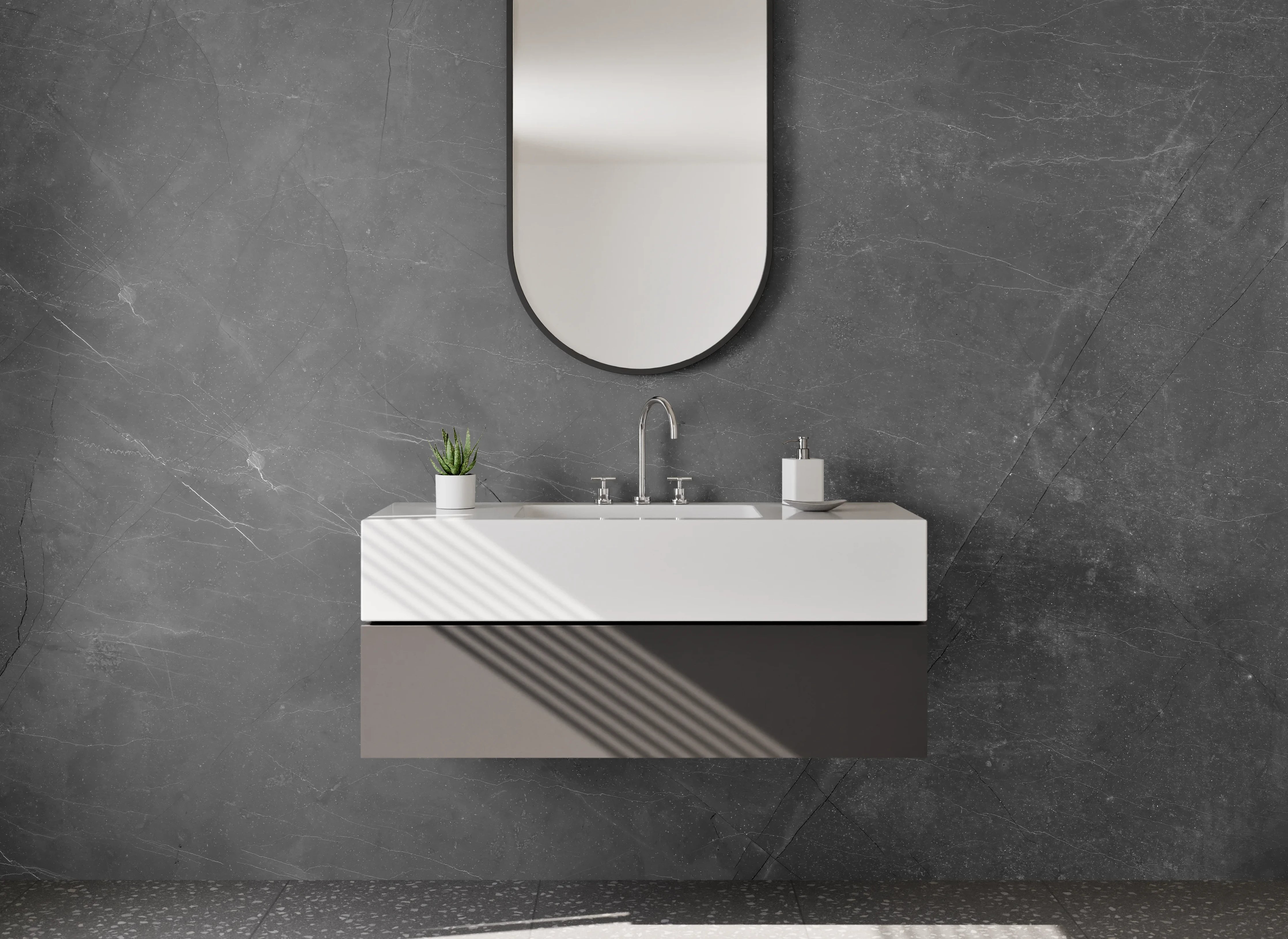 Waschbecken-Rückwand - Dunkle Betonoberfläche mit Struktur