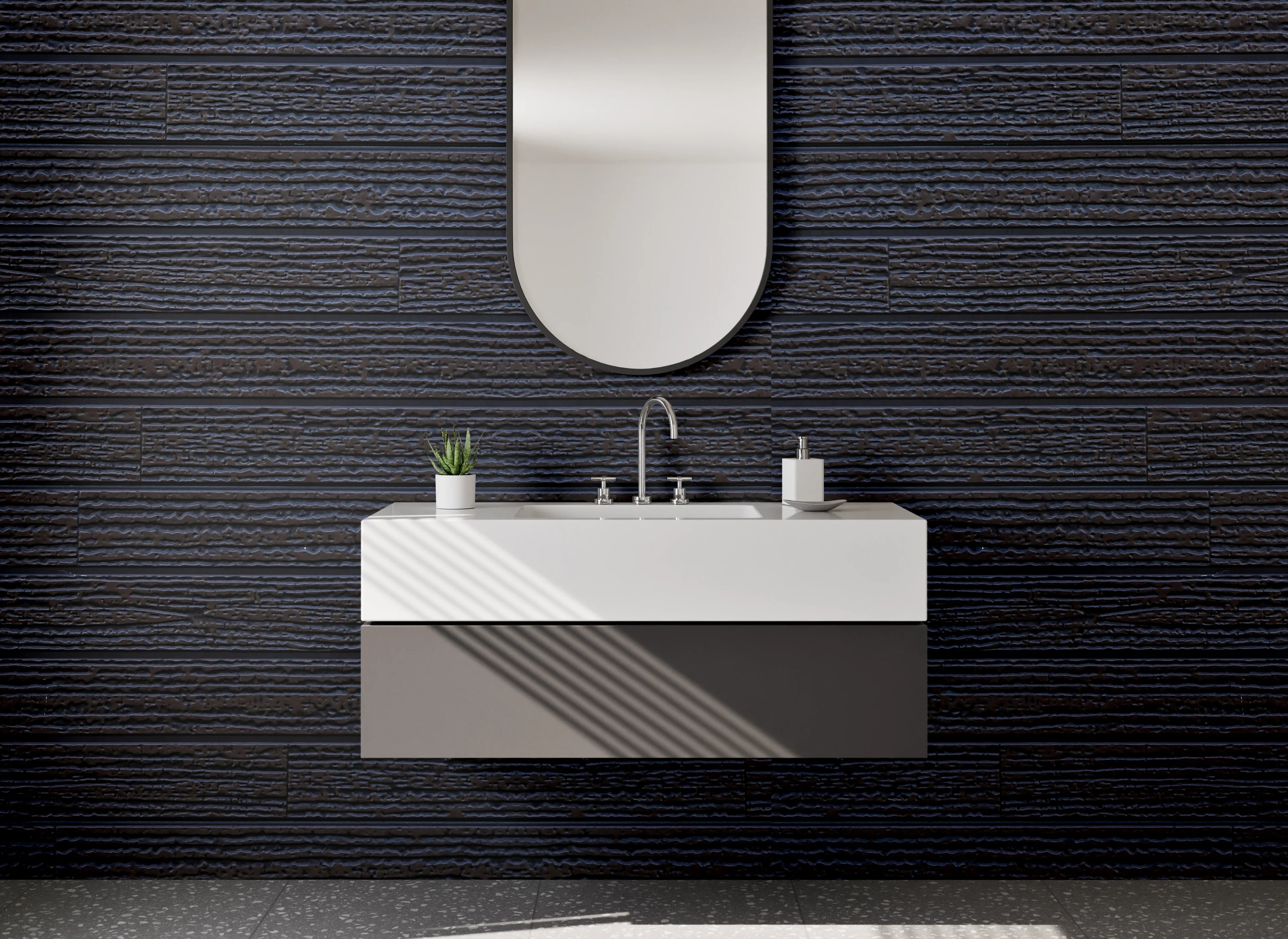 Waschbecken-Rückwand - Dunkle Holzstruktur in Schwarz