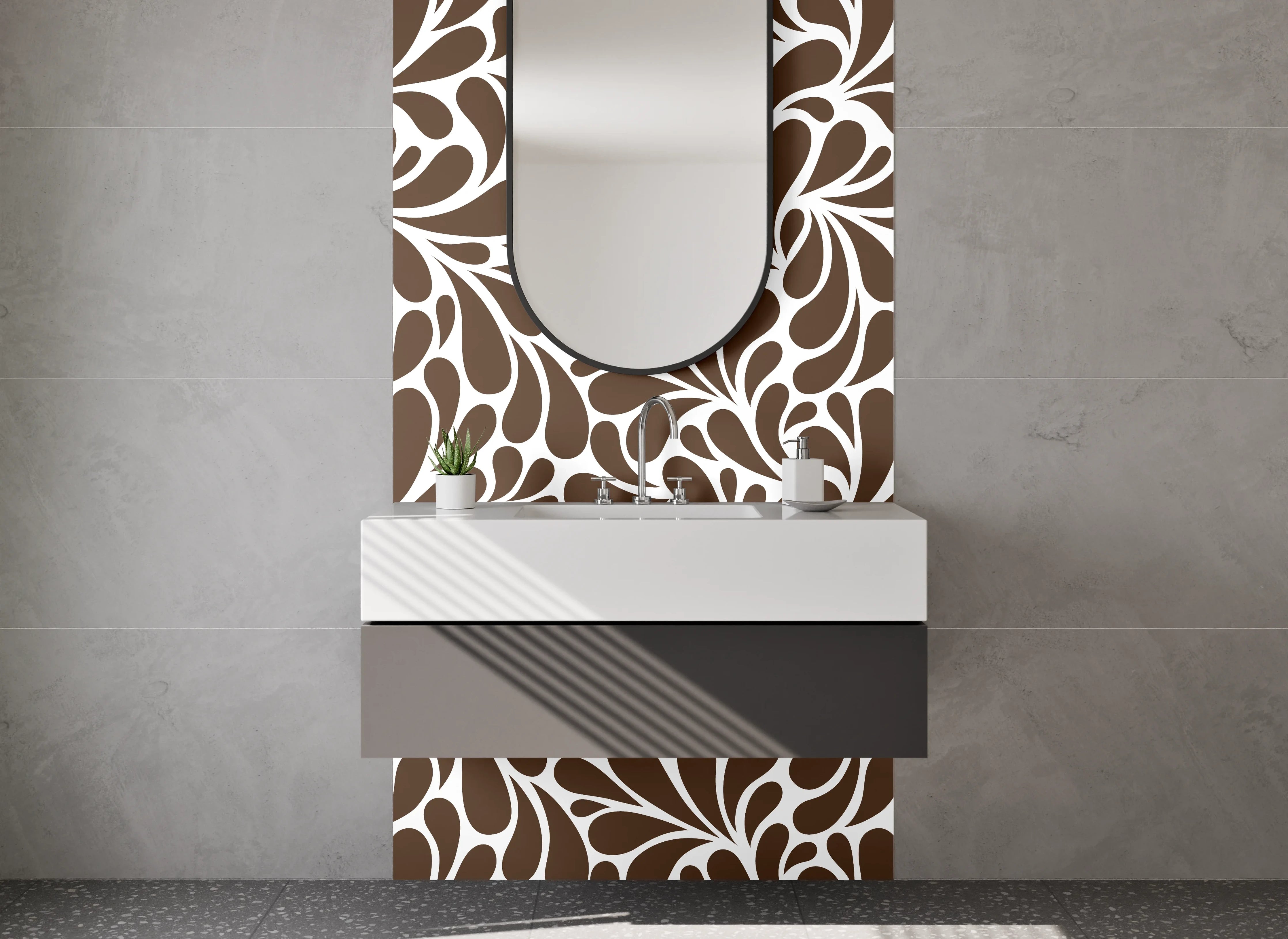Waschbecken-Rückwand - Elegantes Brauntapetenmuster mit Blattdesign