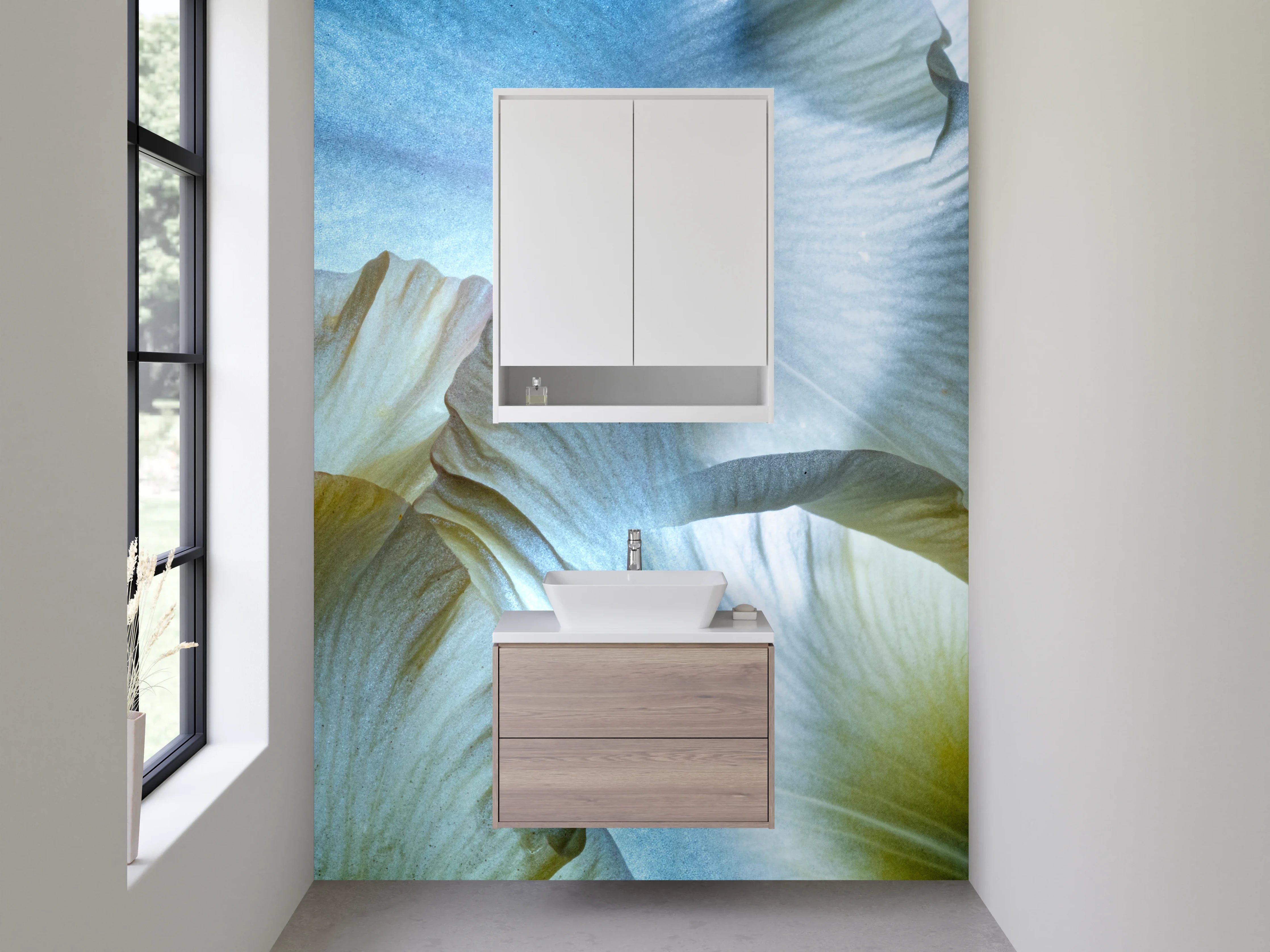 Waschbecken-Rückwand - Florale Eleganz in Pastellblau