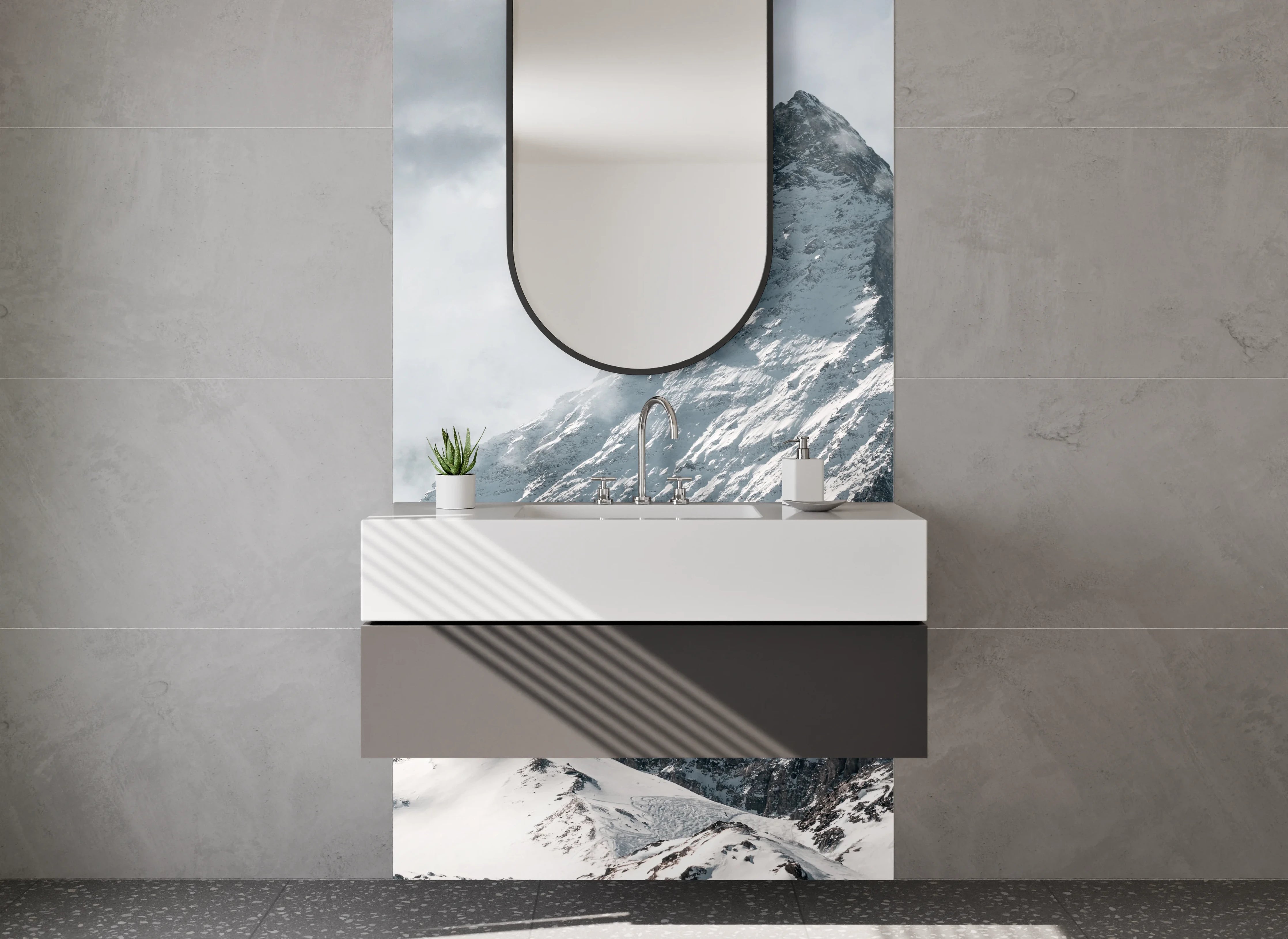 Waschbecken-Rückwand - Gipfelsturm in den Alpen