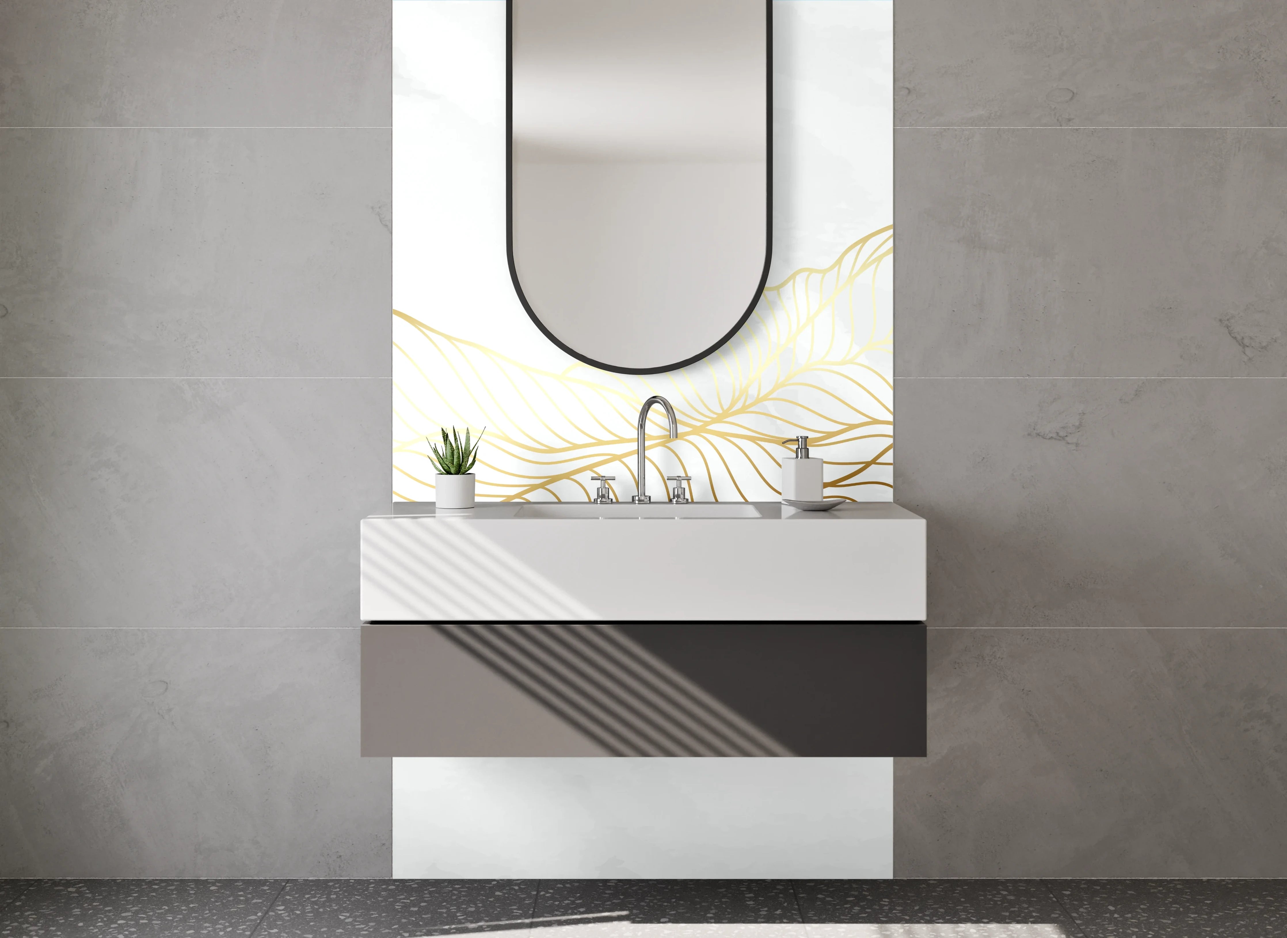 Waschbecken-Rückwand - Graue Akzente auf goldener Marmorlinie