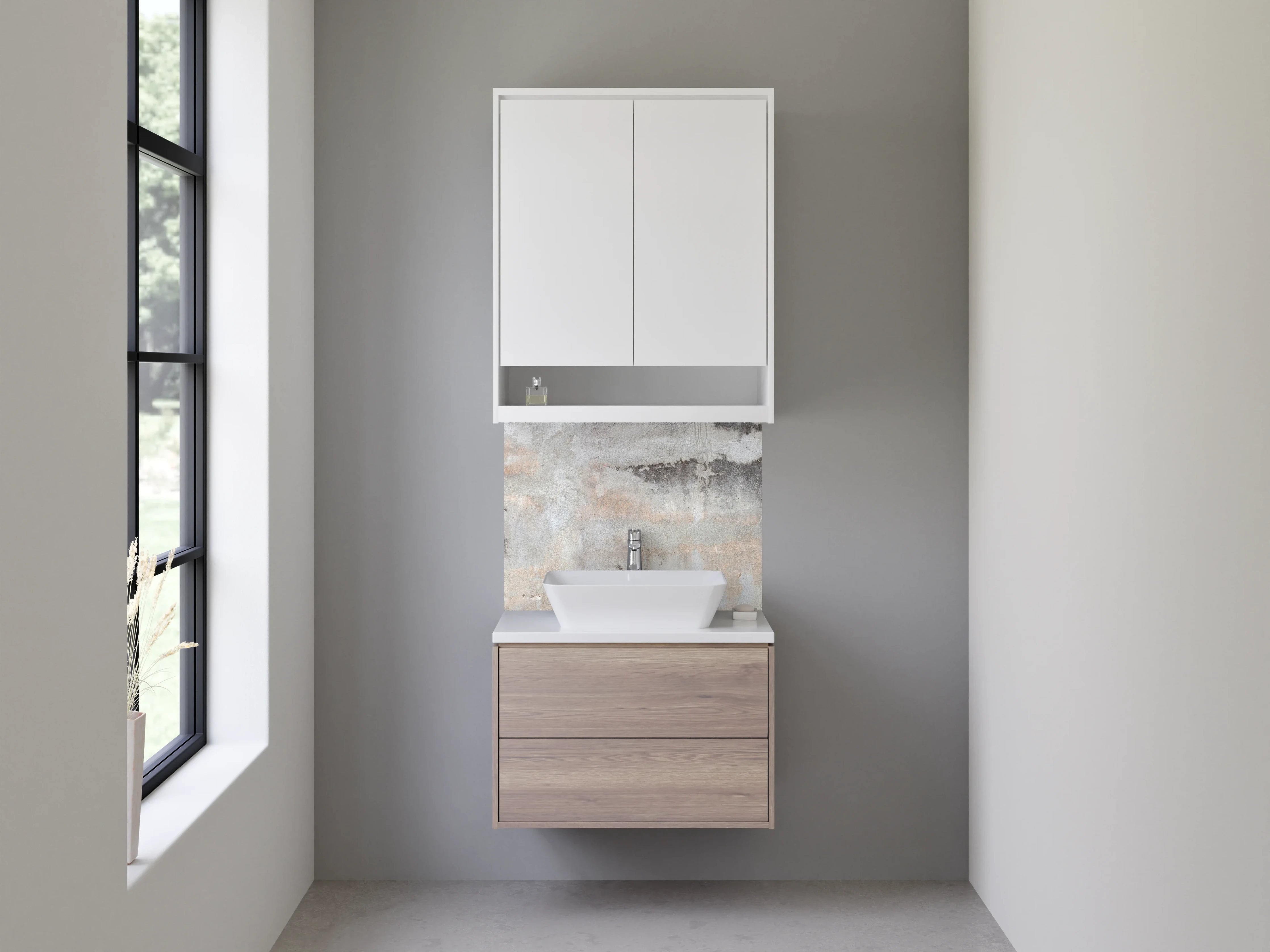 Waschbecken-Rückwand - Grauschimmer auf weißer Marmorfläche