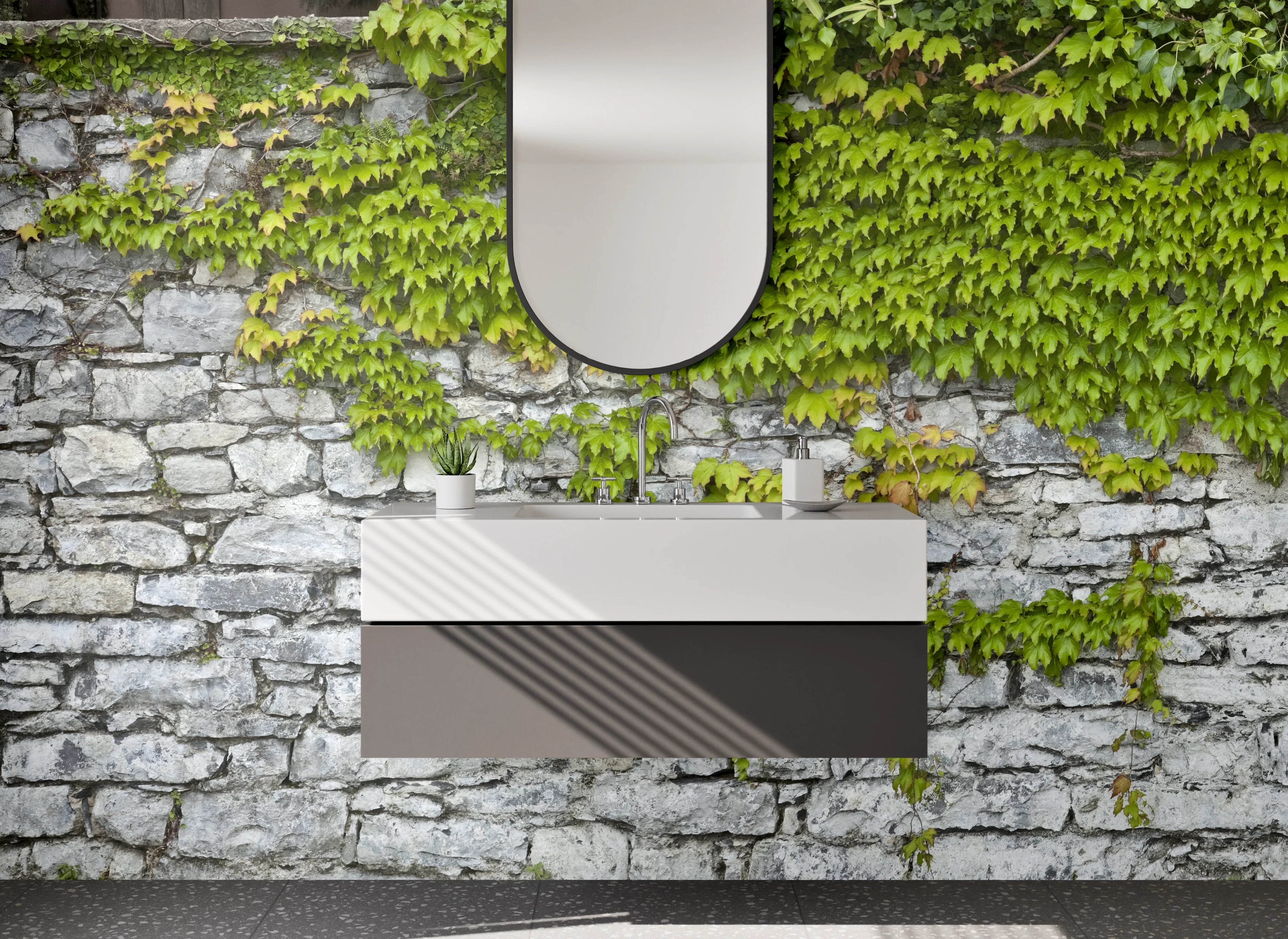 Waschbecken-Rückwand - Kalksteinmauer mit Kletterpflanze