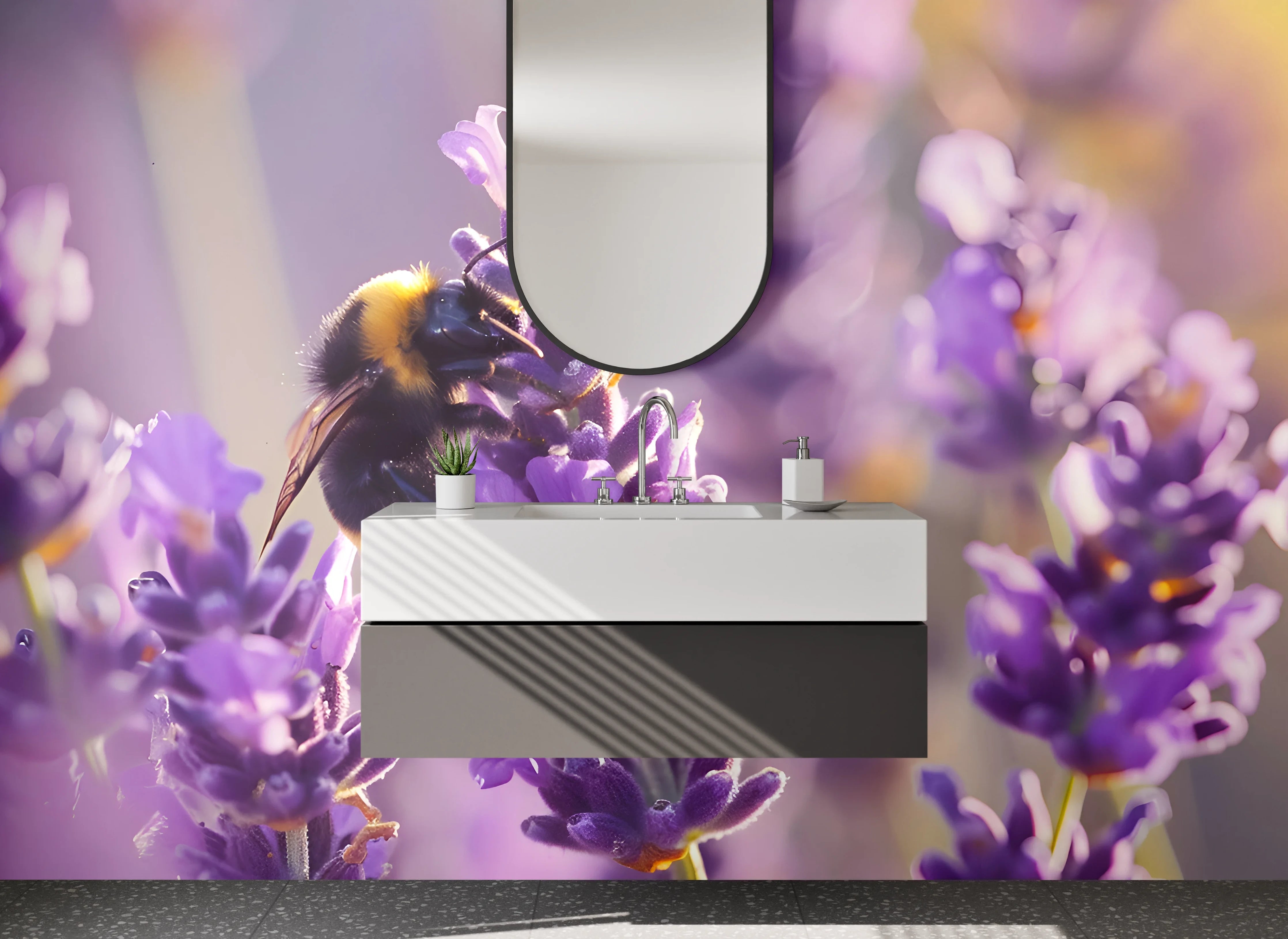 Waschbecken-Rückwand - Lavendelwiese mit Hummel Makro