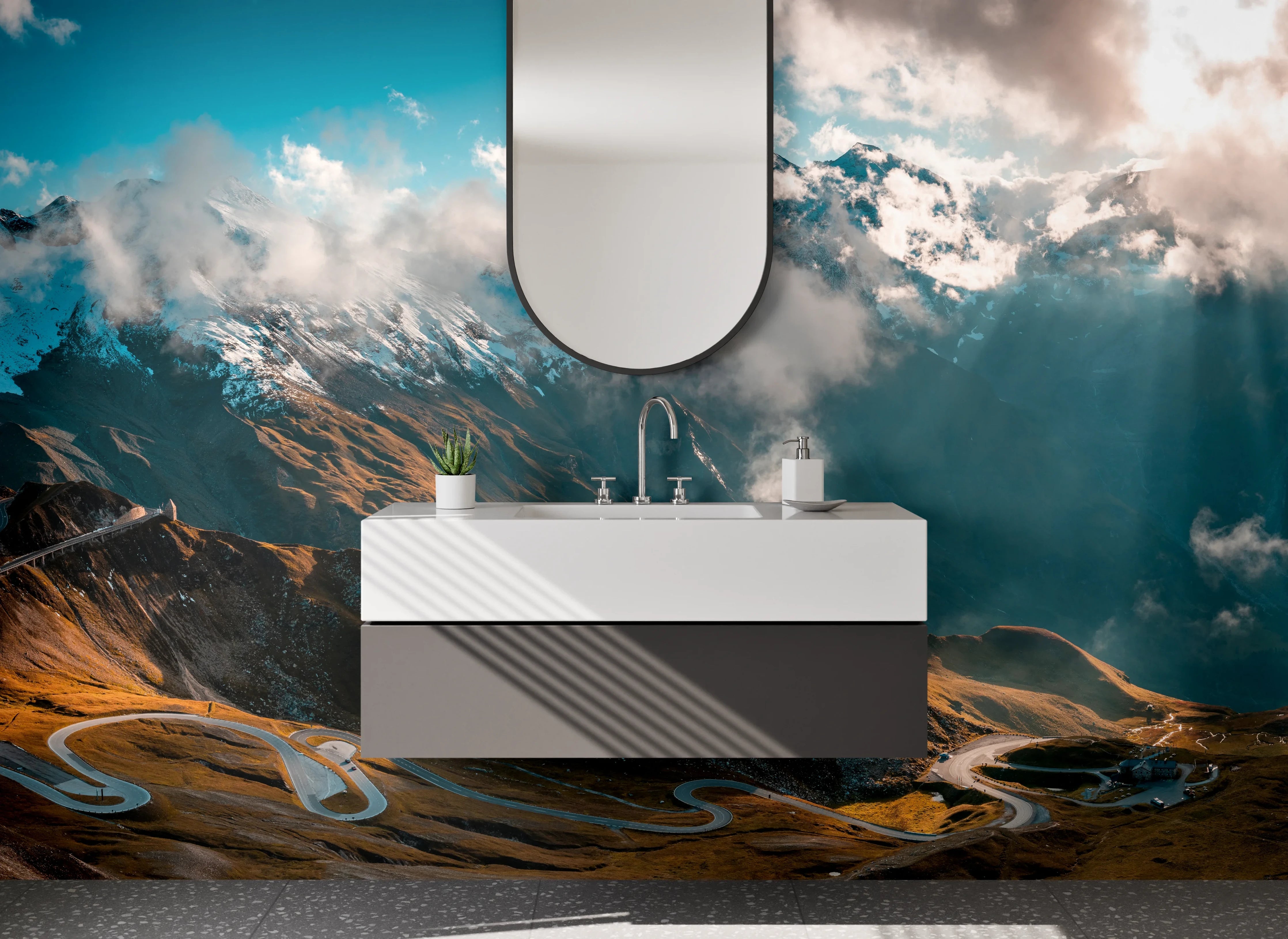 Waschbecken-Rückwand - Majestätische Berglandschaft mit Wolken und Sonnenstrahlen