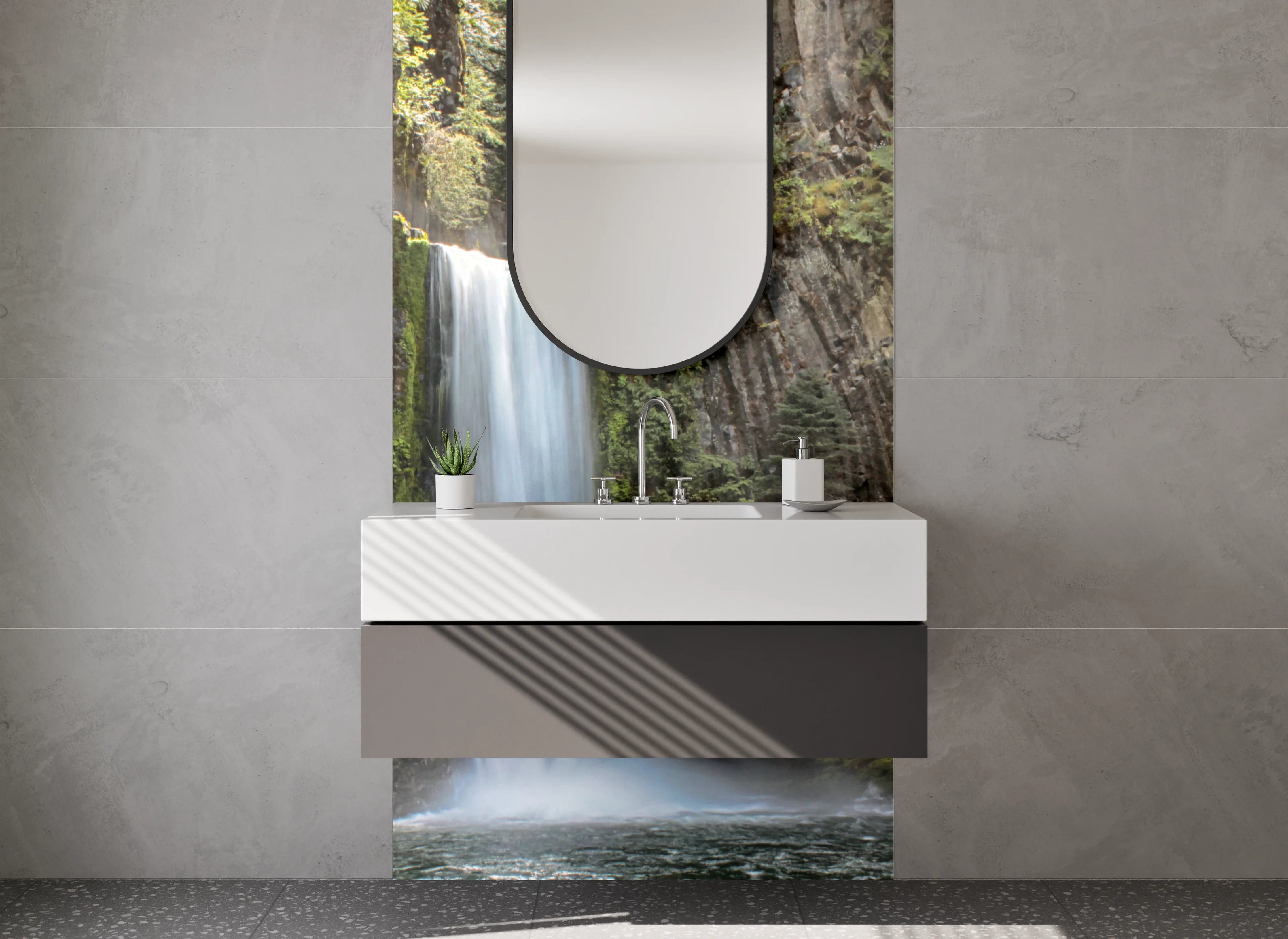 Waschbecken-Rückwand - Majestätischer Wasserfall Wald Panorama