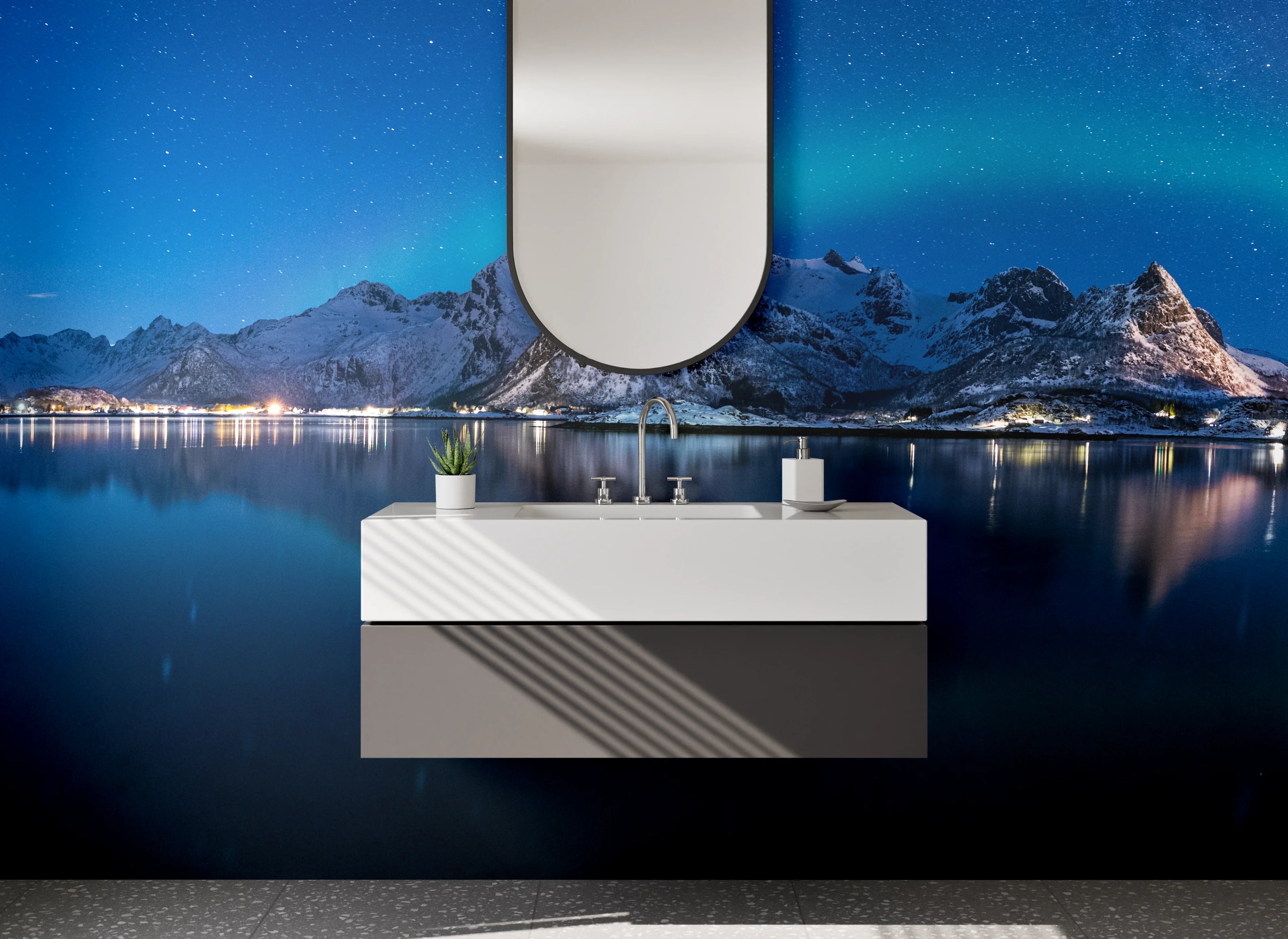 Waschbecken-Rückwand - Nordlichter über Bergsee bei Nacht