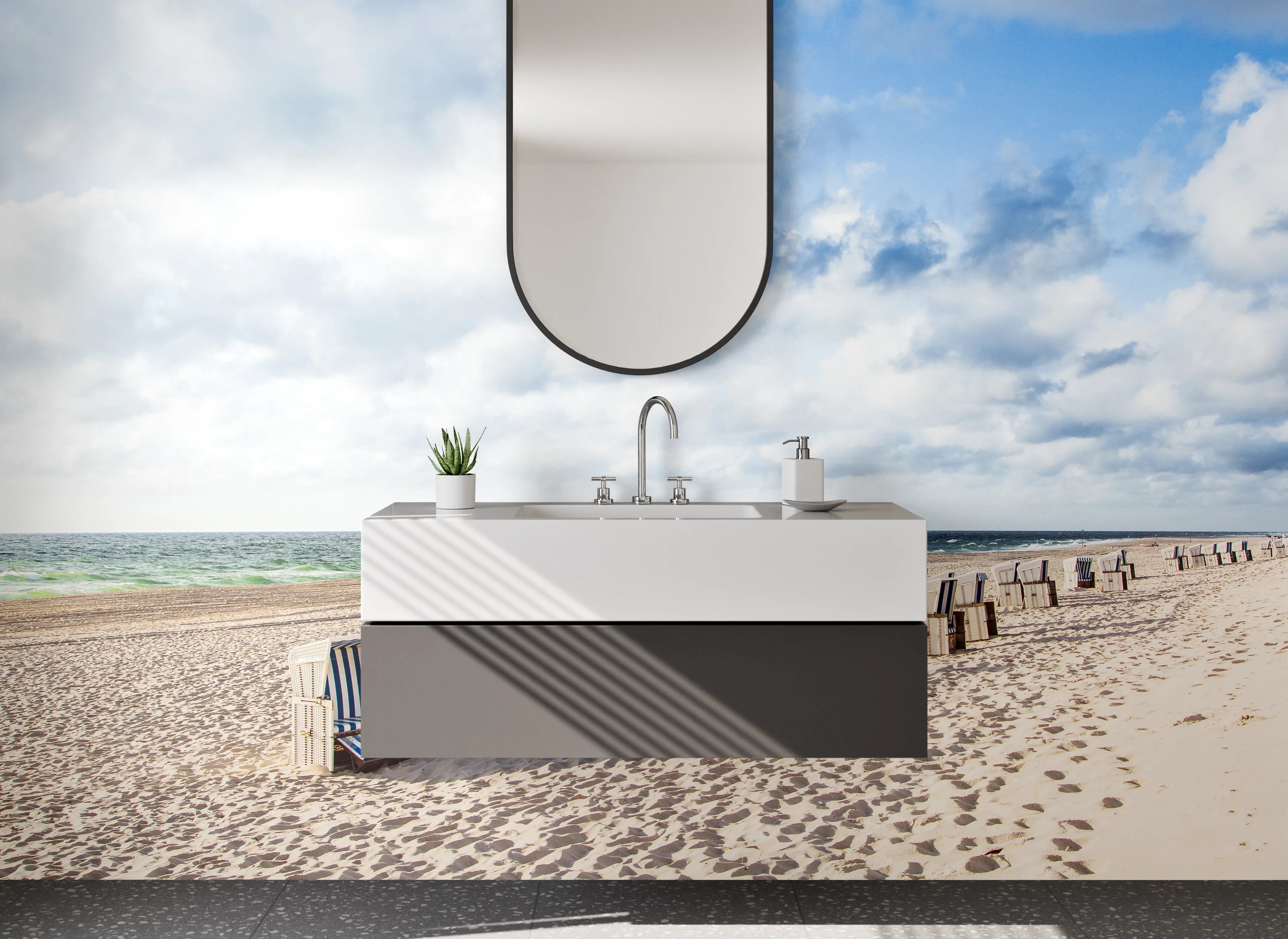 Waschbecken-Rückwand - Strandkörbe am leeren Nordseestrand