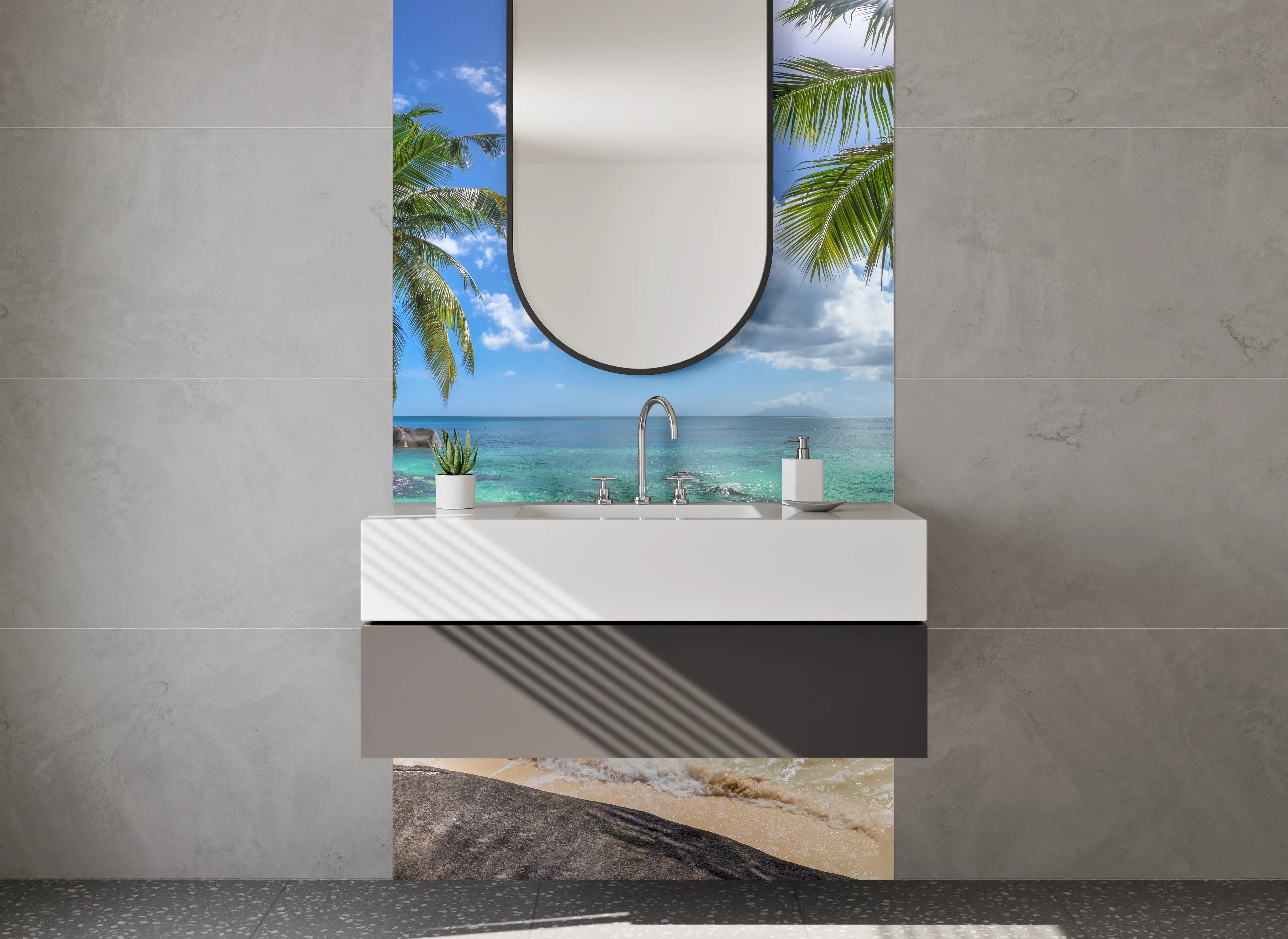 Waschbecken-Rückwand - Traumhafter Strand mit Palmen
