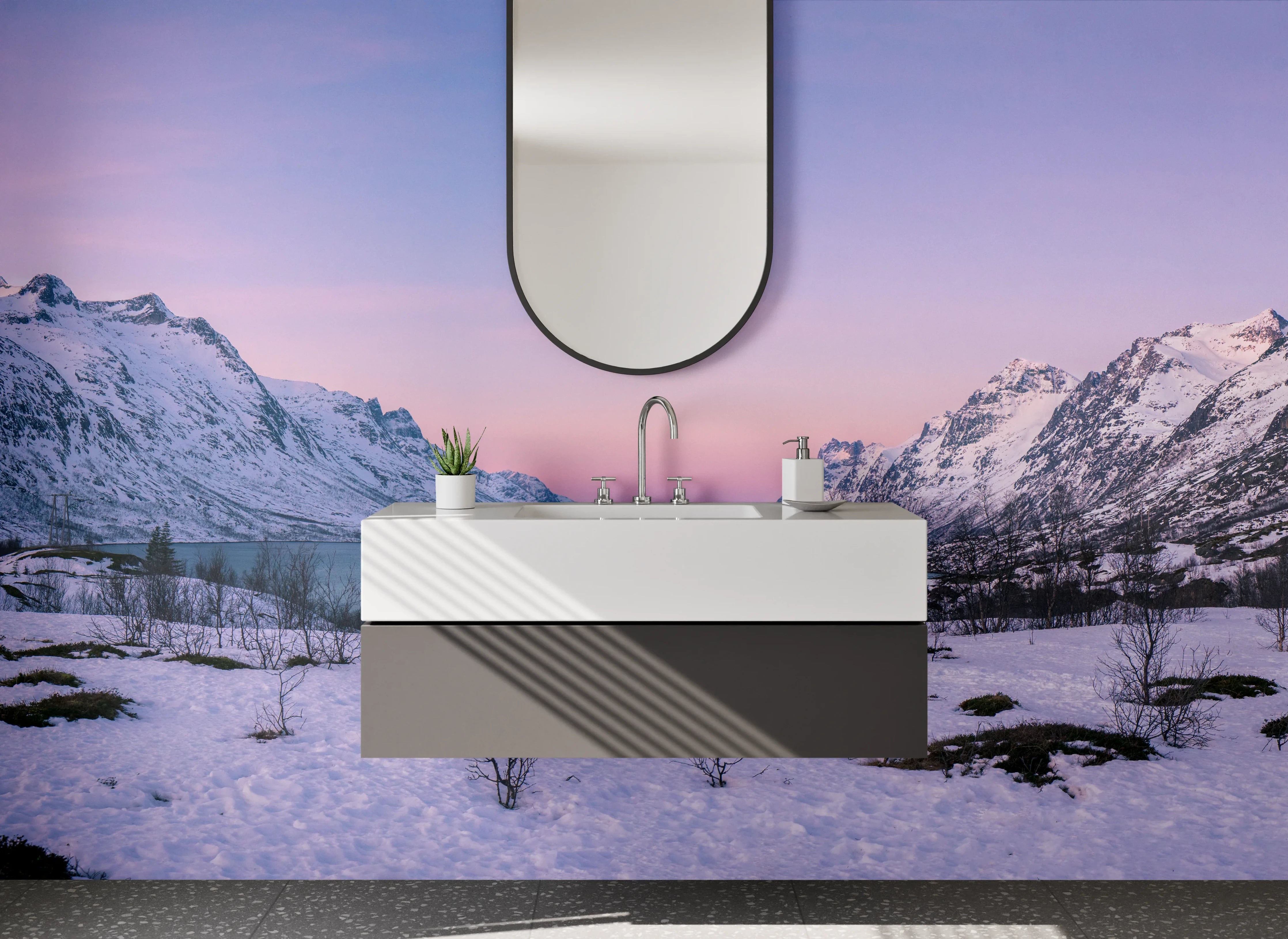 Waschbecken-Rückwand - Weiße Berge mit Grautönen