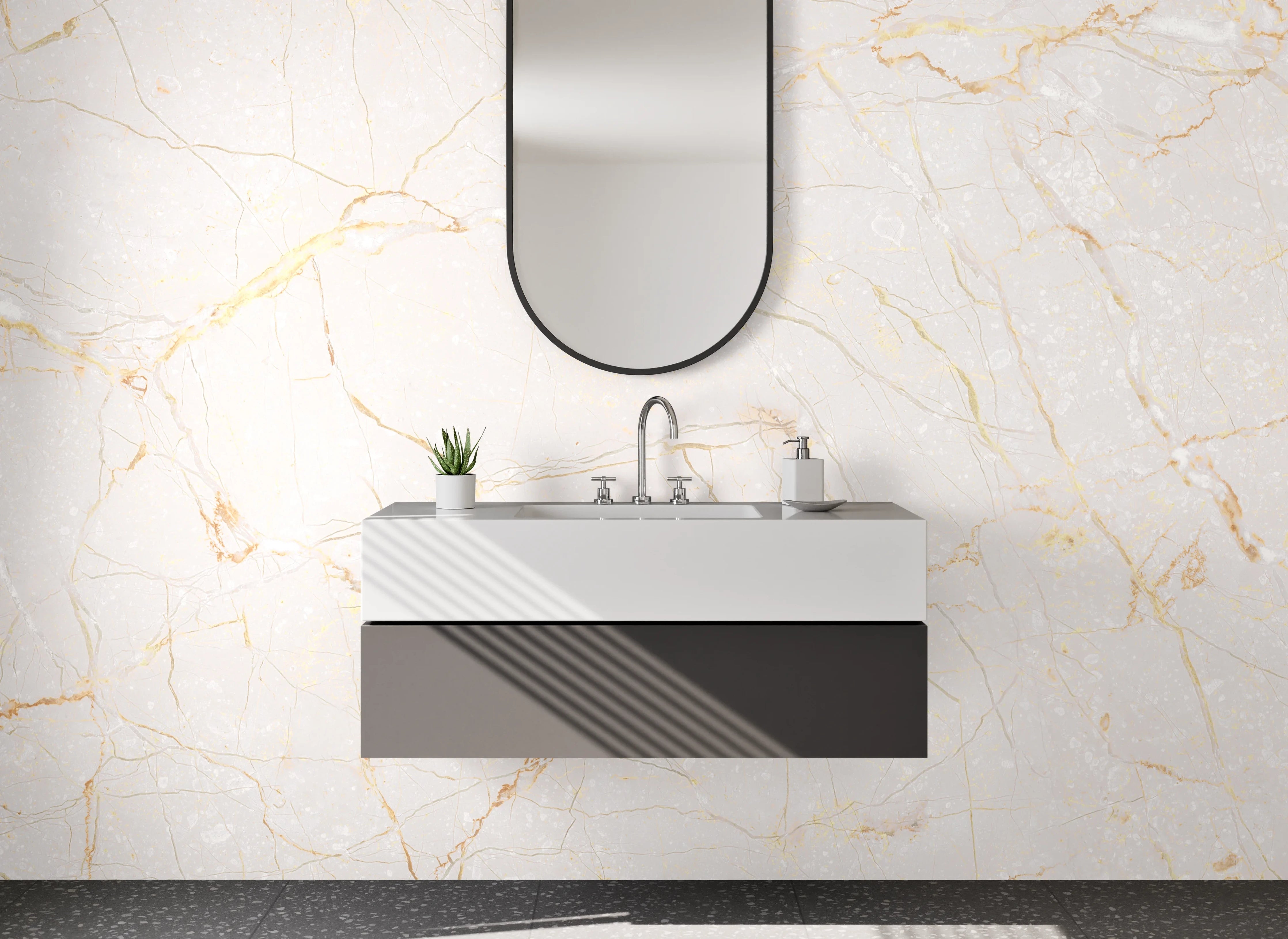 Waschbecken-Rückwand - Weißer Marmor mit feinen Goldadern