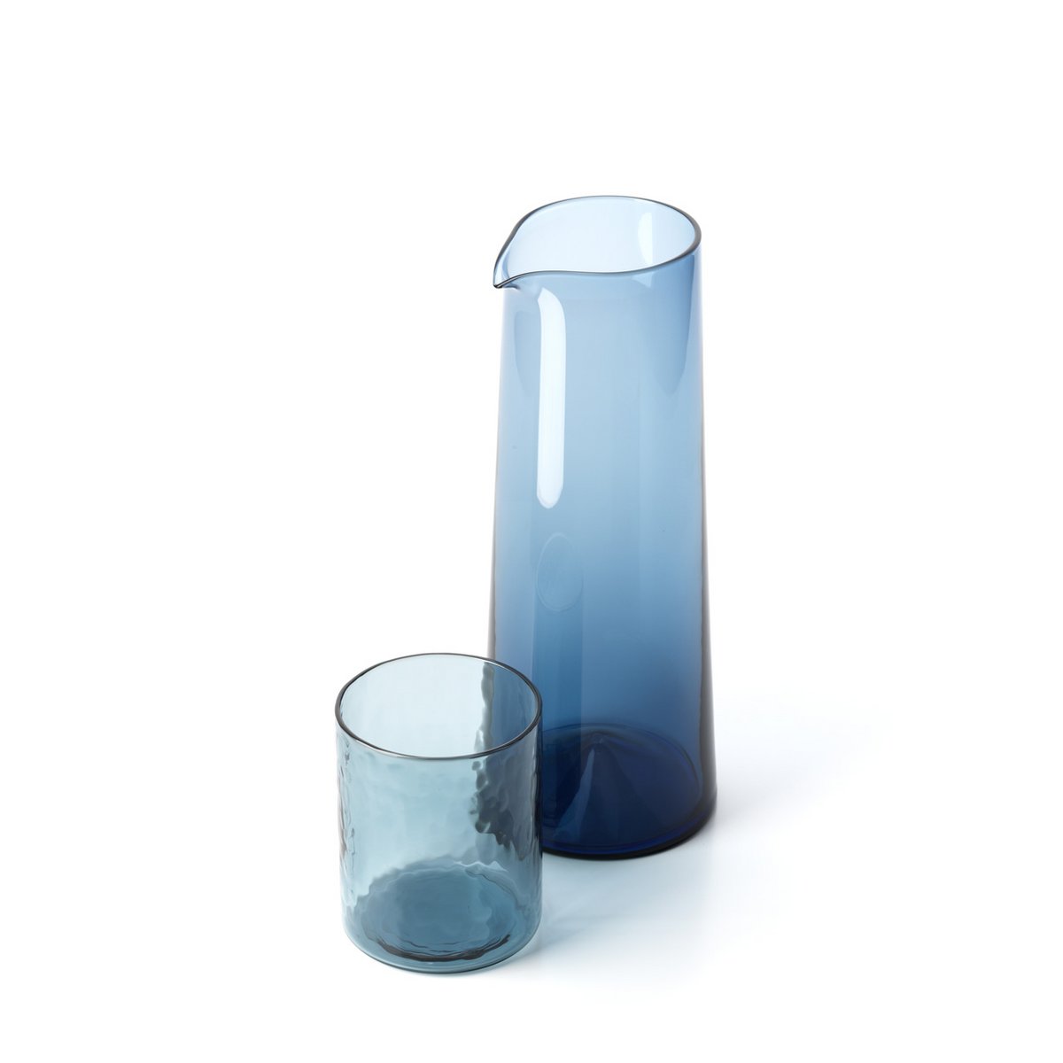 Der Azure Hammered High Tumbler – Blau