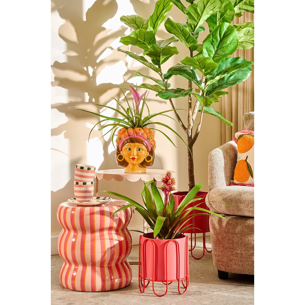 Blumentopf in Funny Orange