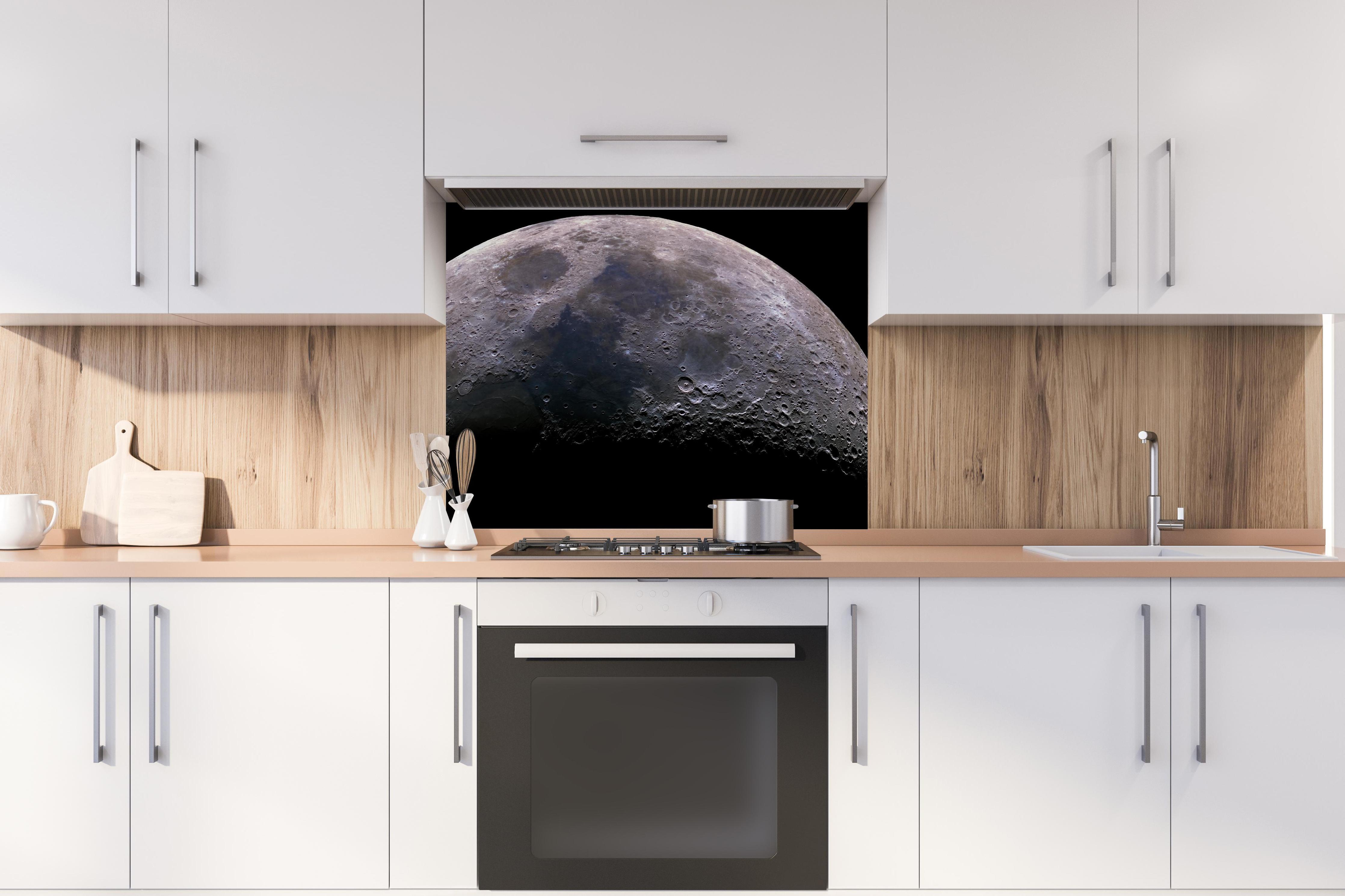 Spritzschutz - Detailreiches Bild einer Mondsichel