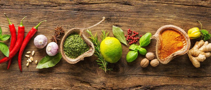 Küchenrückwand - Kräuter & Gewürze auf Holz