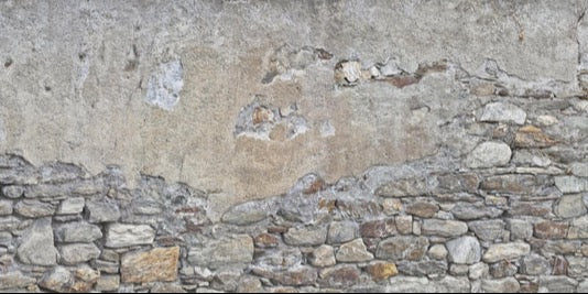Küchenrückwand - Bröckelnde Hausmauer in Südtirol