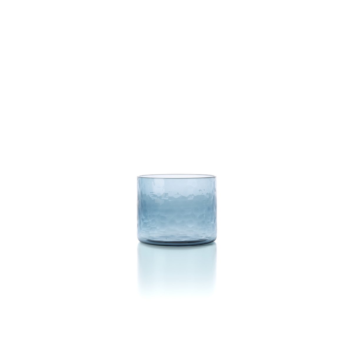Der Azure Hammered Low Tumbler – Blau