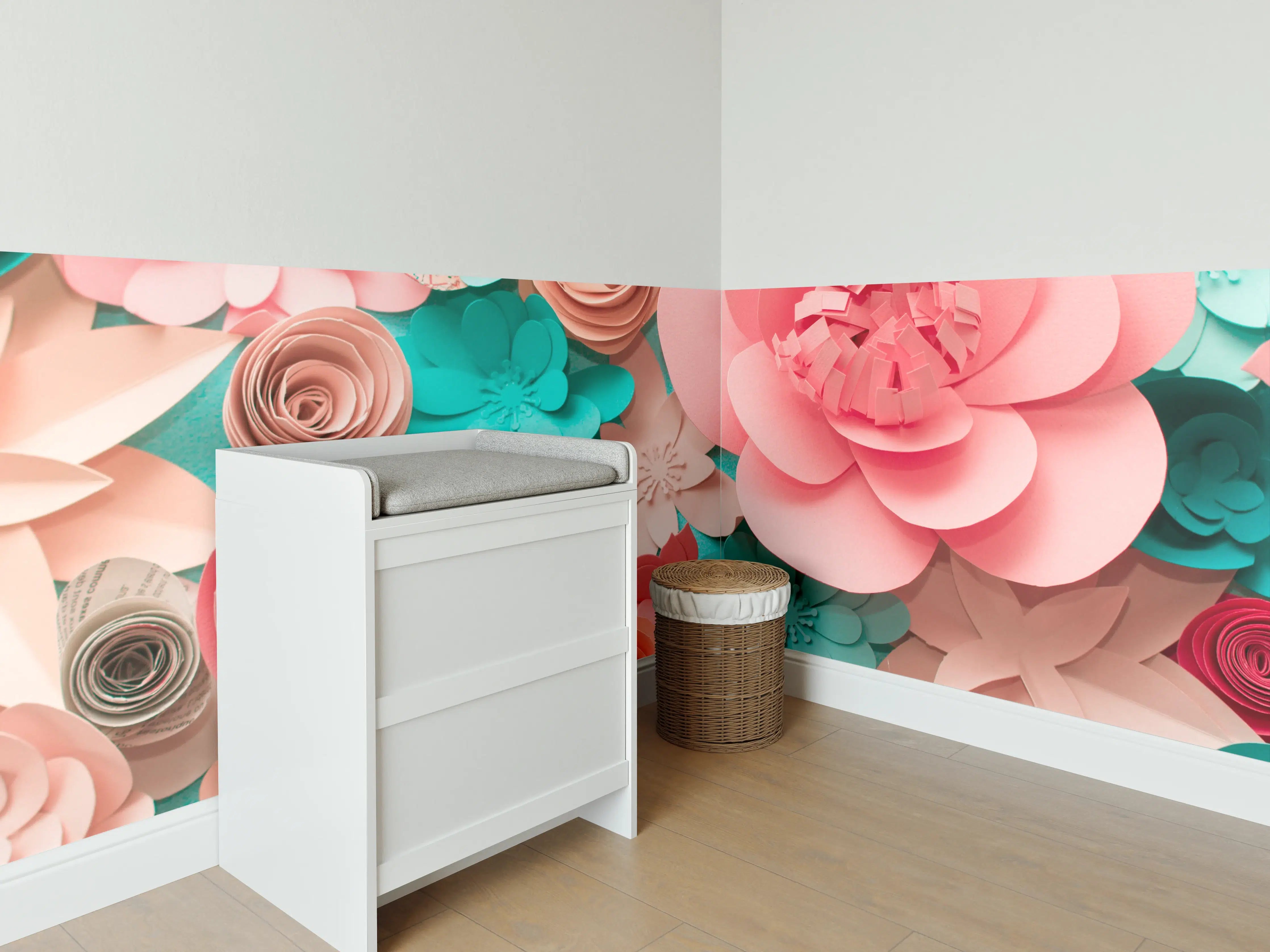 Babyzimmer Wandgestaltung -  bunte Papier Blumen Komposition