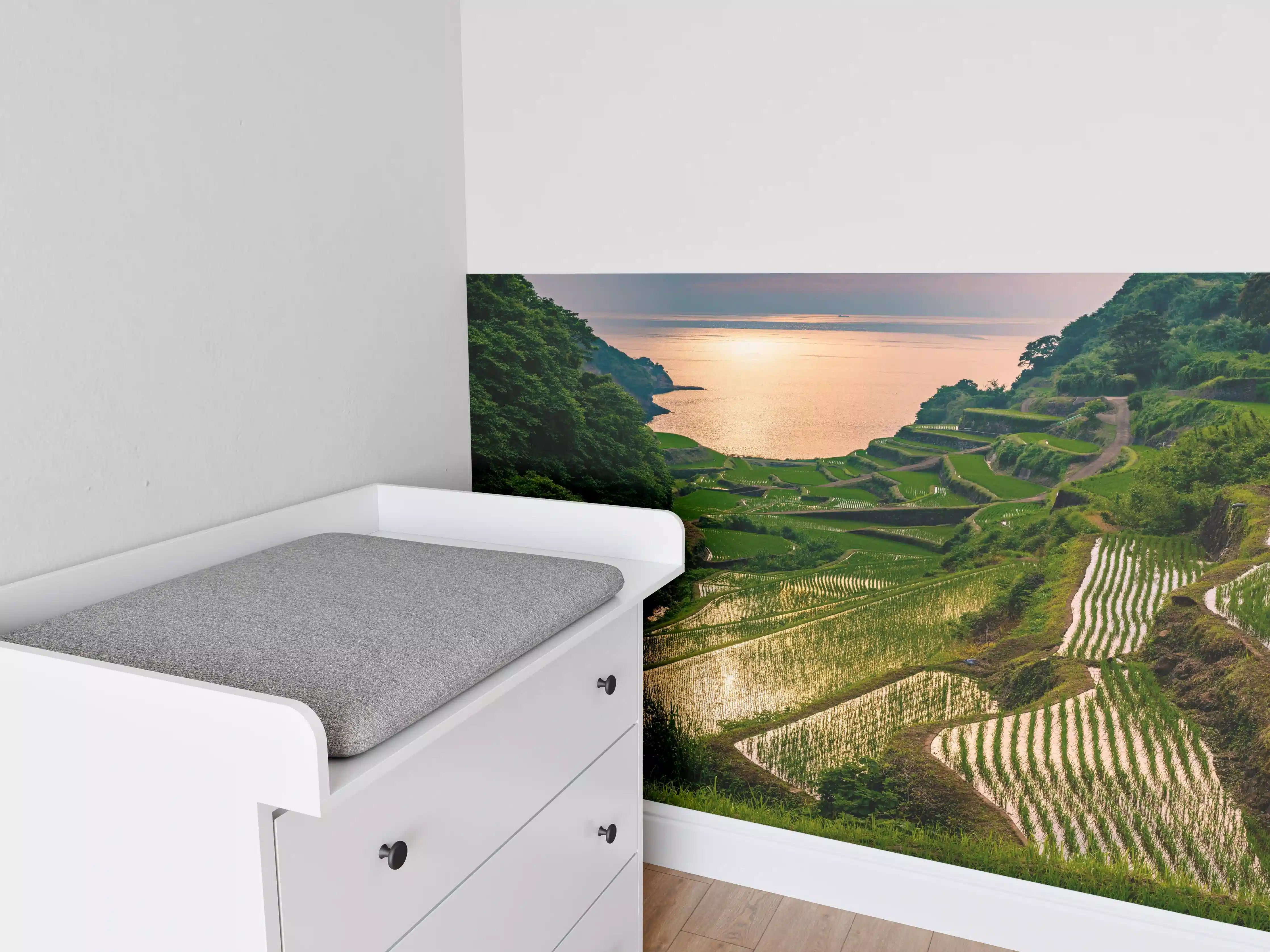 Babyzimmer Wandgestaltung - Abendlicher Blick japanische Berglandschaft