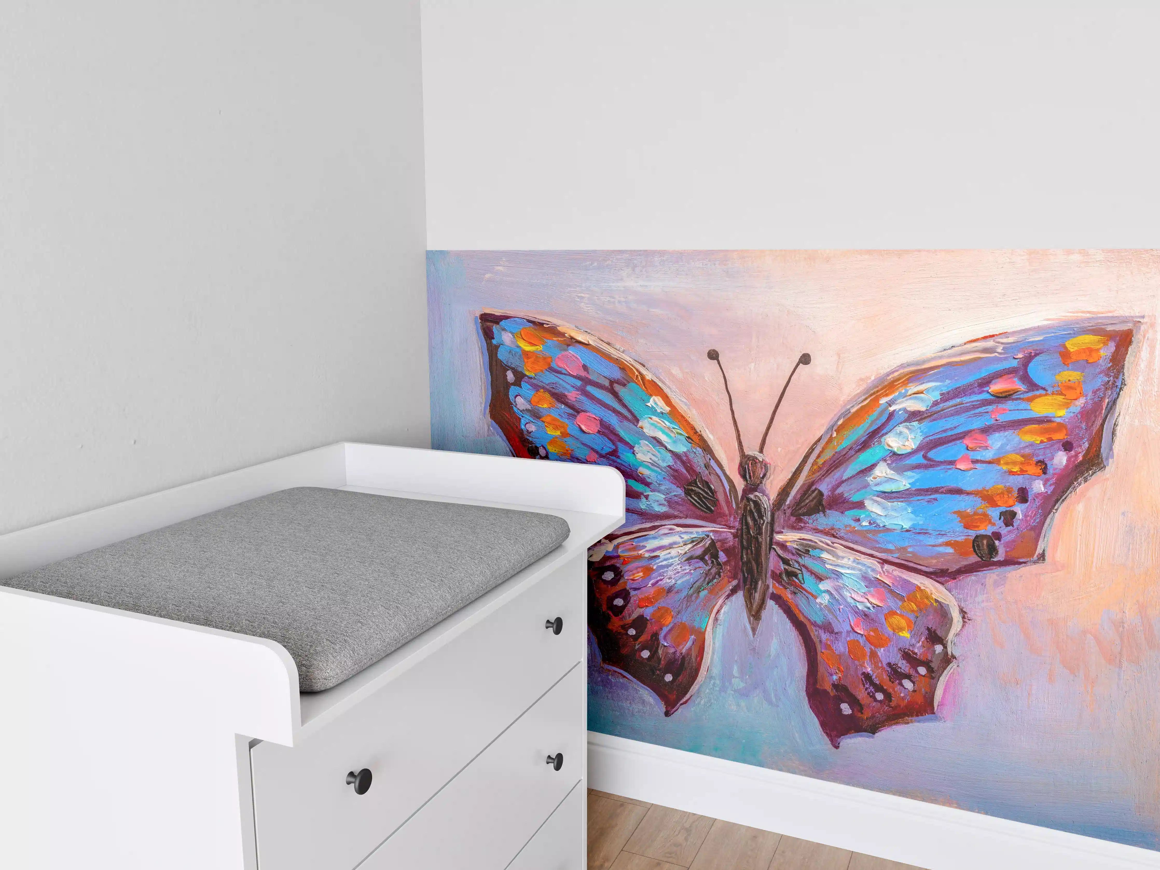 Babyzimmer Wandgestaltung - Abstrakte Malerei bunter Schmetterling