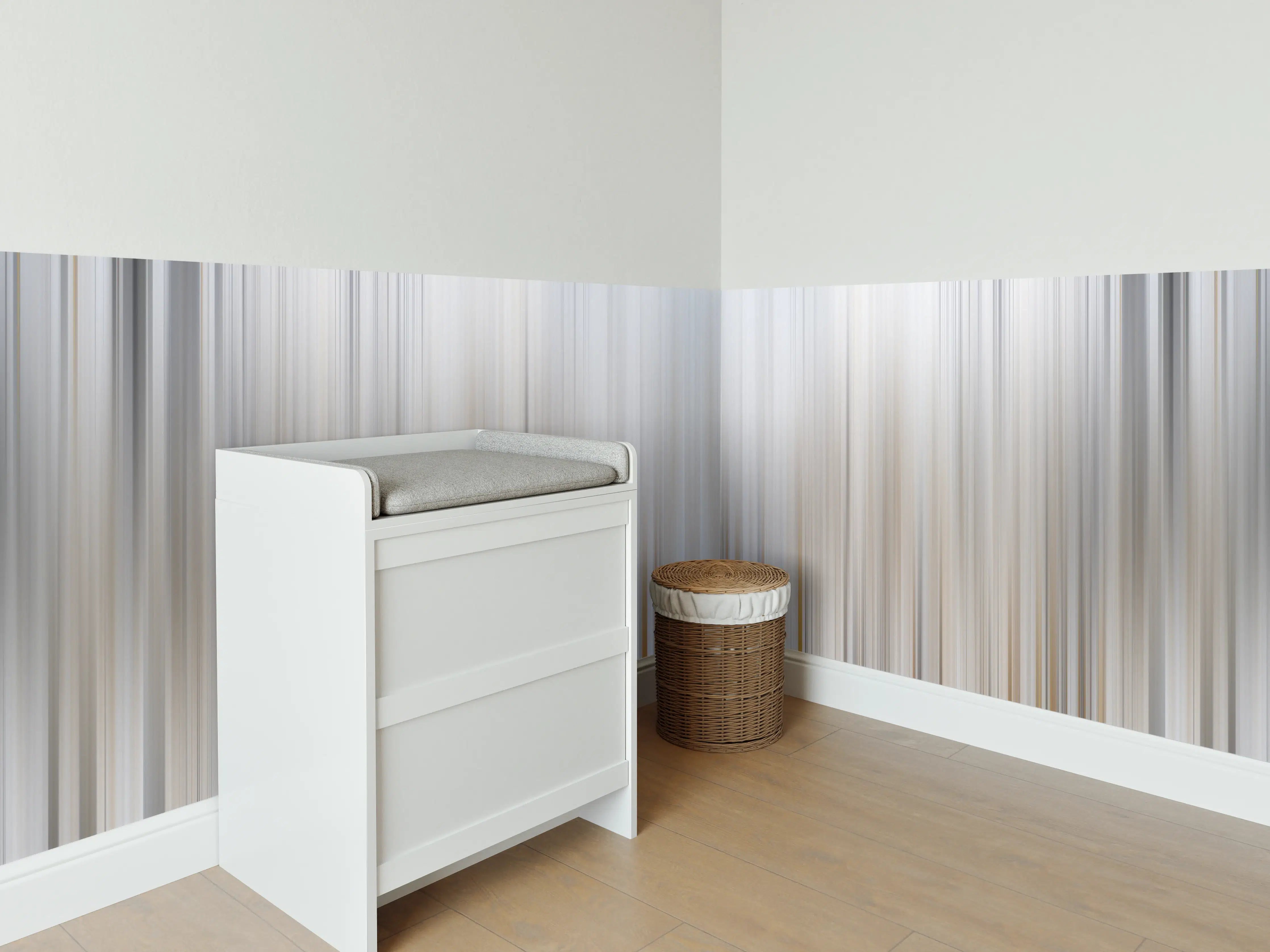 Babyzimmer Wandgestaltung - Abstrakte Vertikale Linien