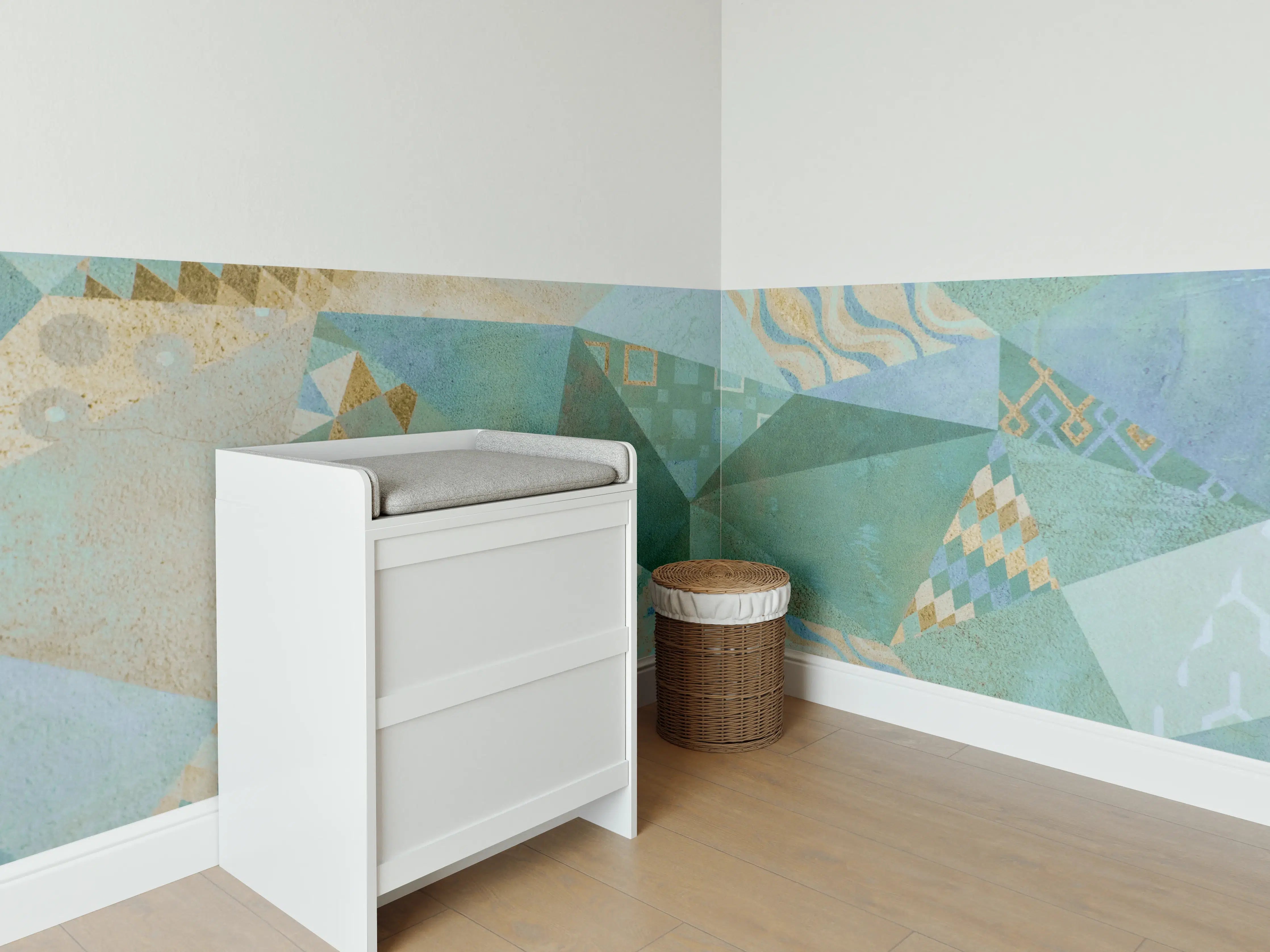 Babyzimmer Wandgestaltung - Abstrakte geometrische Muster in sanften Blau- und Beigetönen